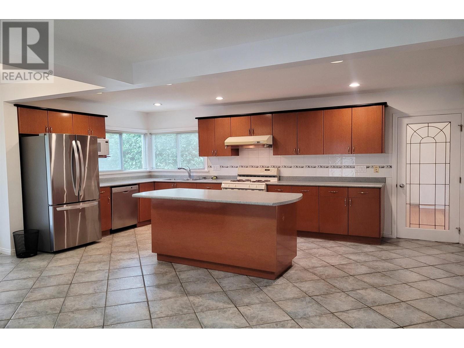 1467 W 58th Avenue, Vancouver, British Columbia  V6P 1W4 - Photo 11 - R2974213