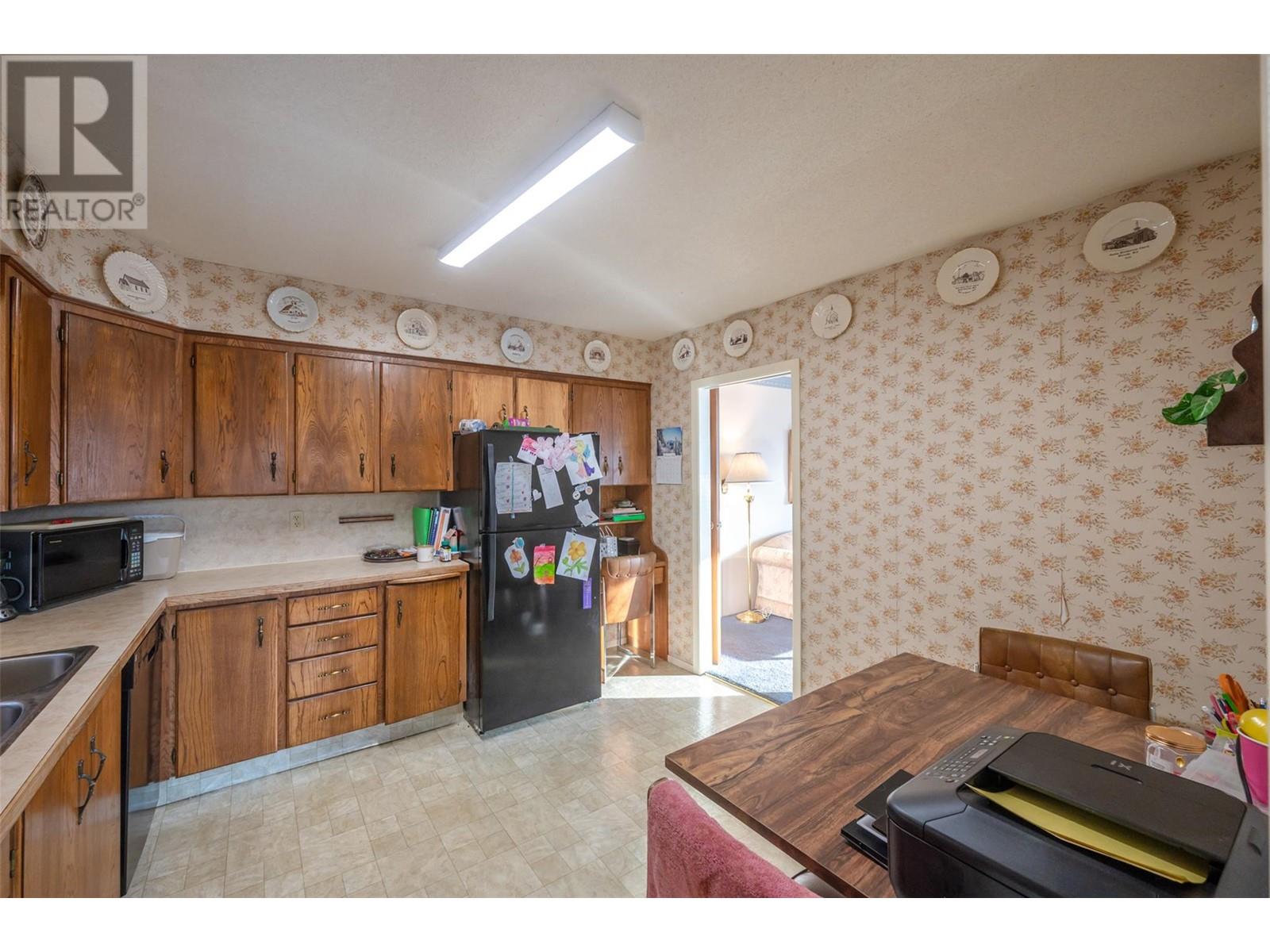 Property at 9800 Giants Head Road image 1