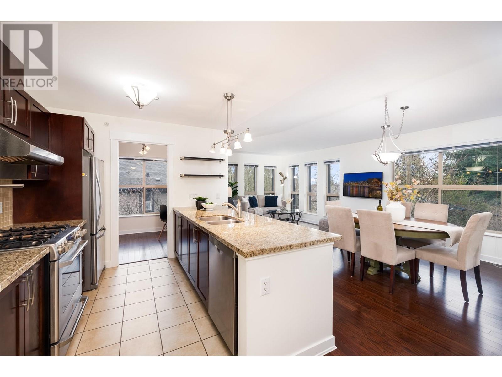 305 1468 ST. ANDREWS AVENUE, north vancouver, British Columbia