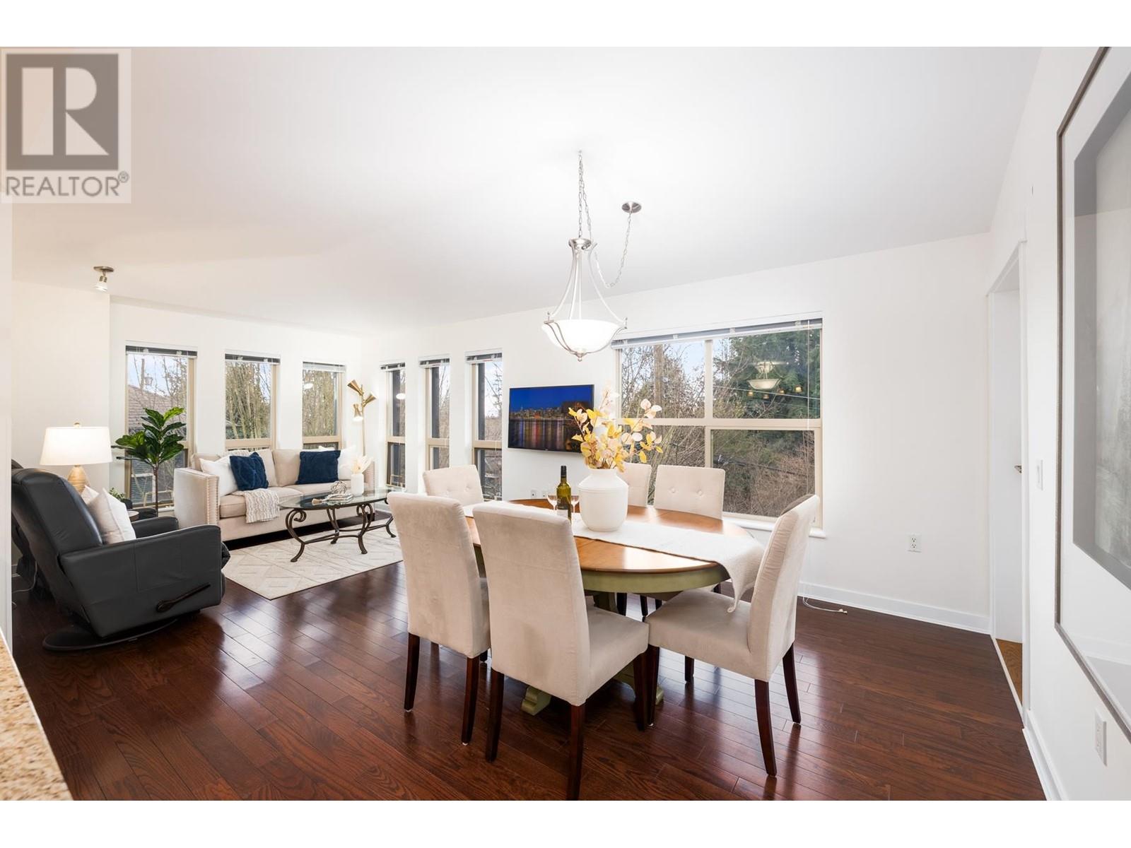 305 1468 St. Andrews Avenue, North Vancouver, British Columbia  V7L 0A8 - Photo 4 - R2976315