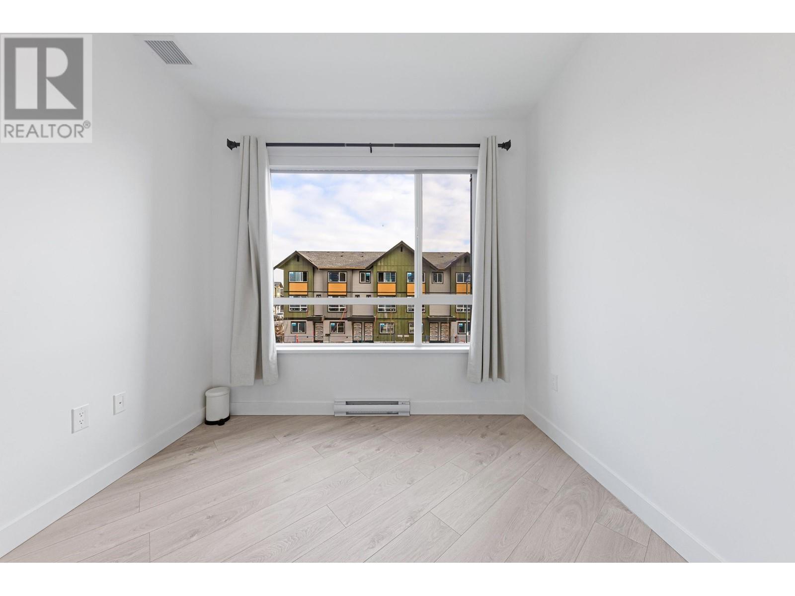 207 2499 Rabbit Drive, Tsawwassen, British Columbia  V4M 0G4 - Photo 11 - R2976320