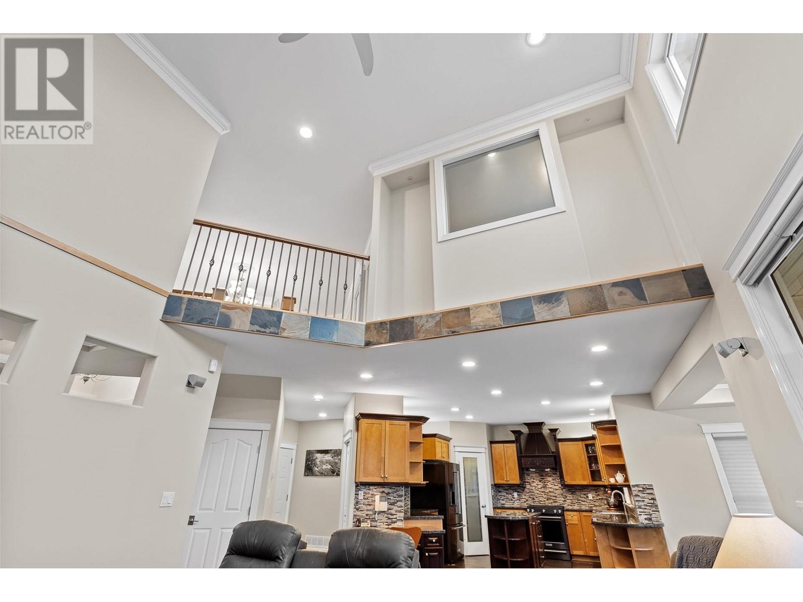 13418 Granite Way, Maple Ridge, British Columbia  V4R 2W1 - Photo 10 - R2976317