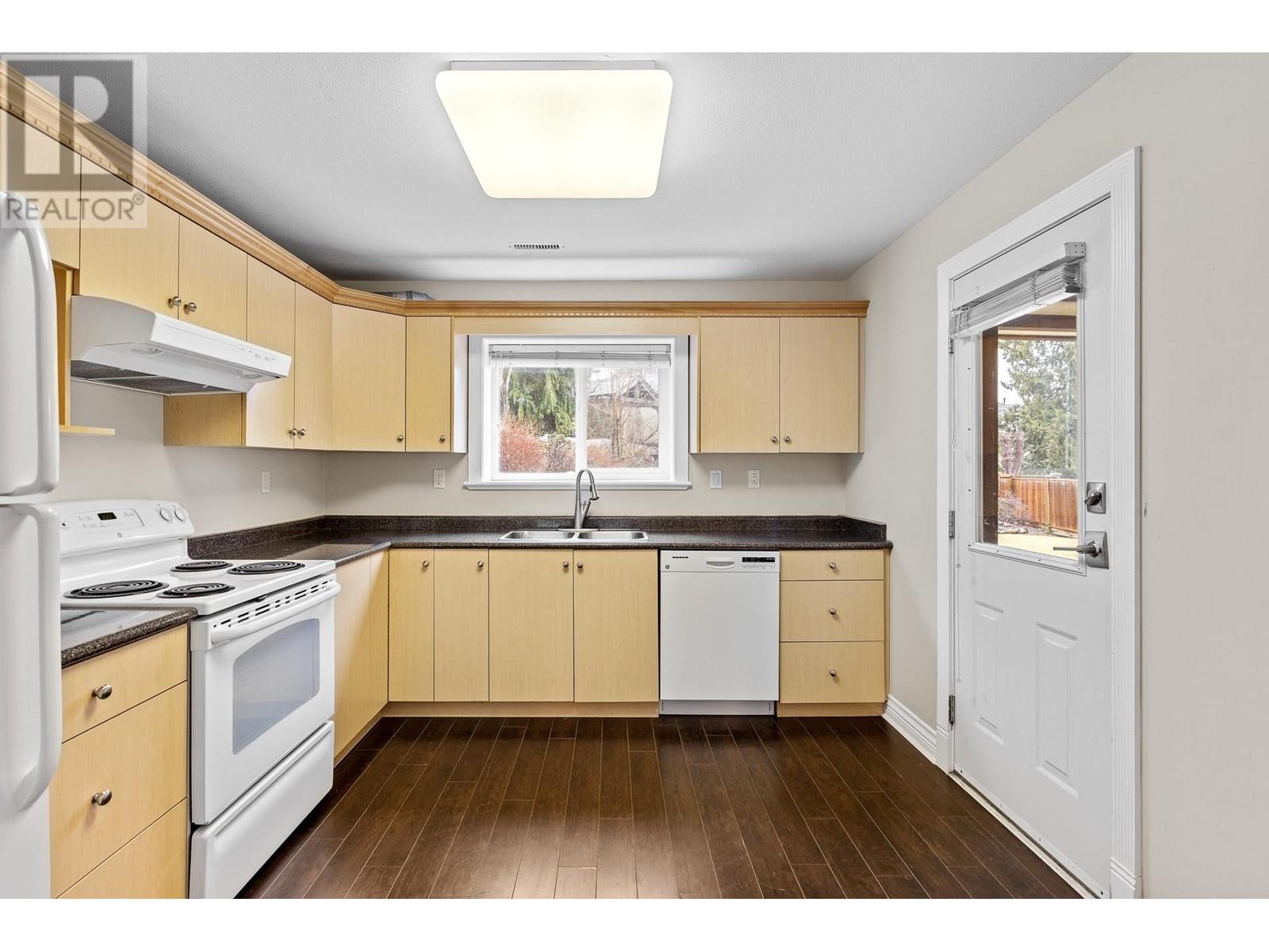 13418 Granite Way, Maple Ridge, British Columbia  V4R 2W1 - Photo 35 - R2976317