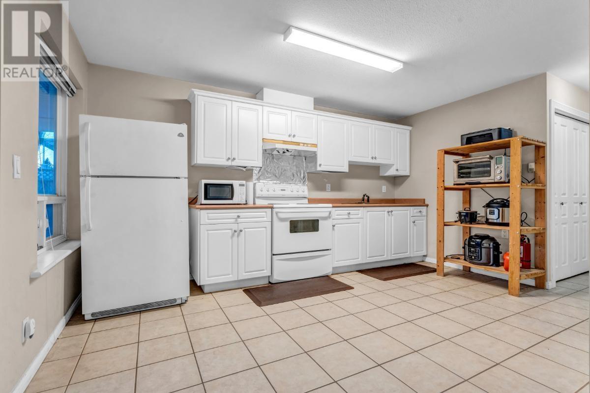 3126 Silverthrone Drive, Coquitlam, British Columbia  V3E 3B1 - Photo 23 - R2976372