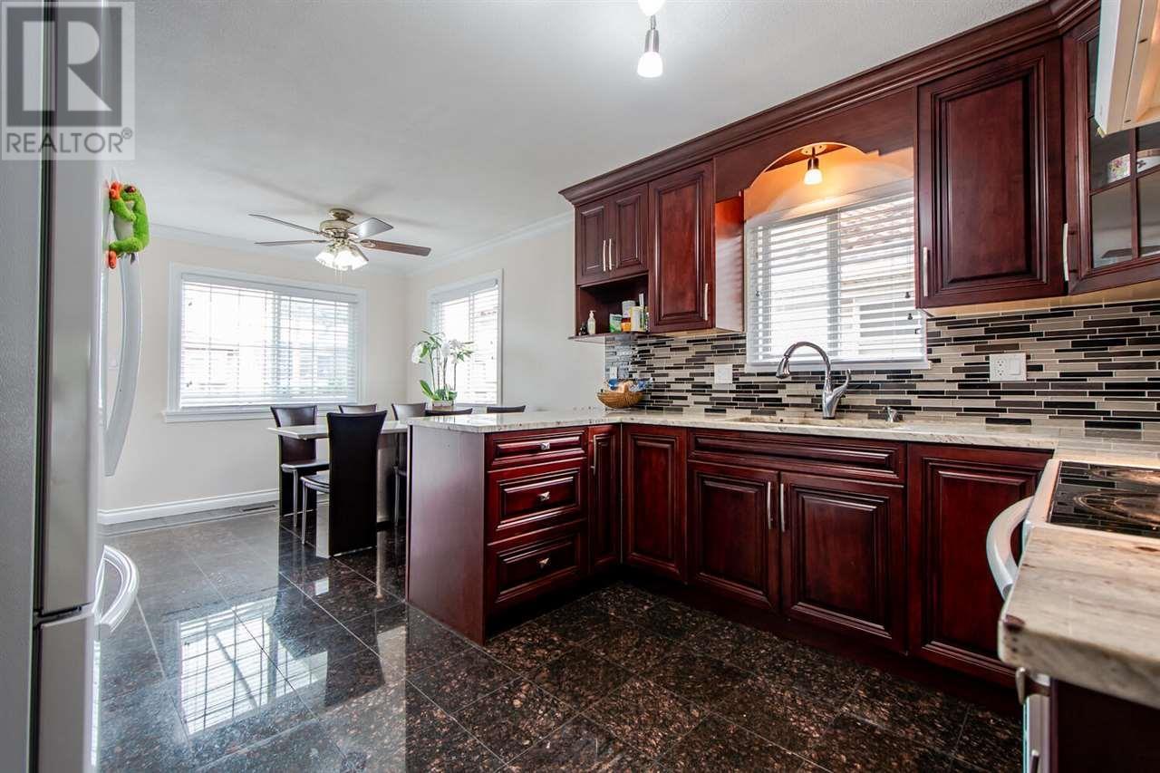 5756 St. Margarets Street, Vancouver, British Columbia  V5R 3H5 - Photo 3 - R2976376