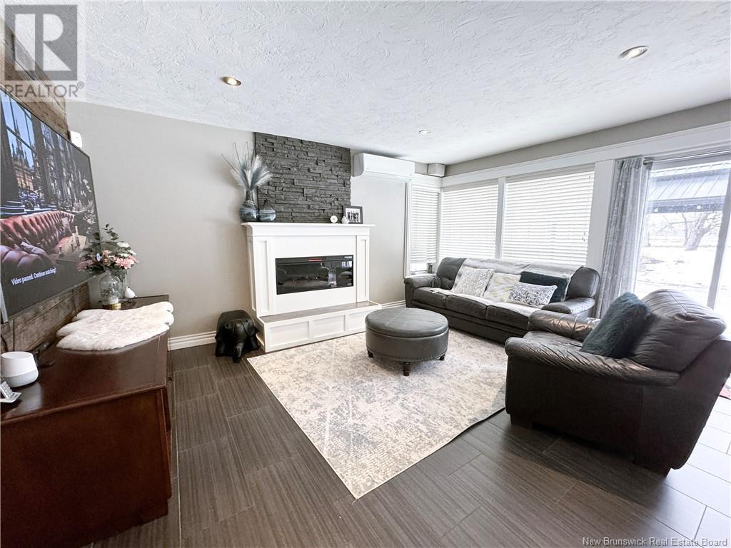 313 Lavoie, Dieppe, New Brunswick  E1A 6R8 - Photo 12 - NB113849