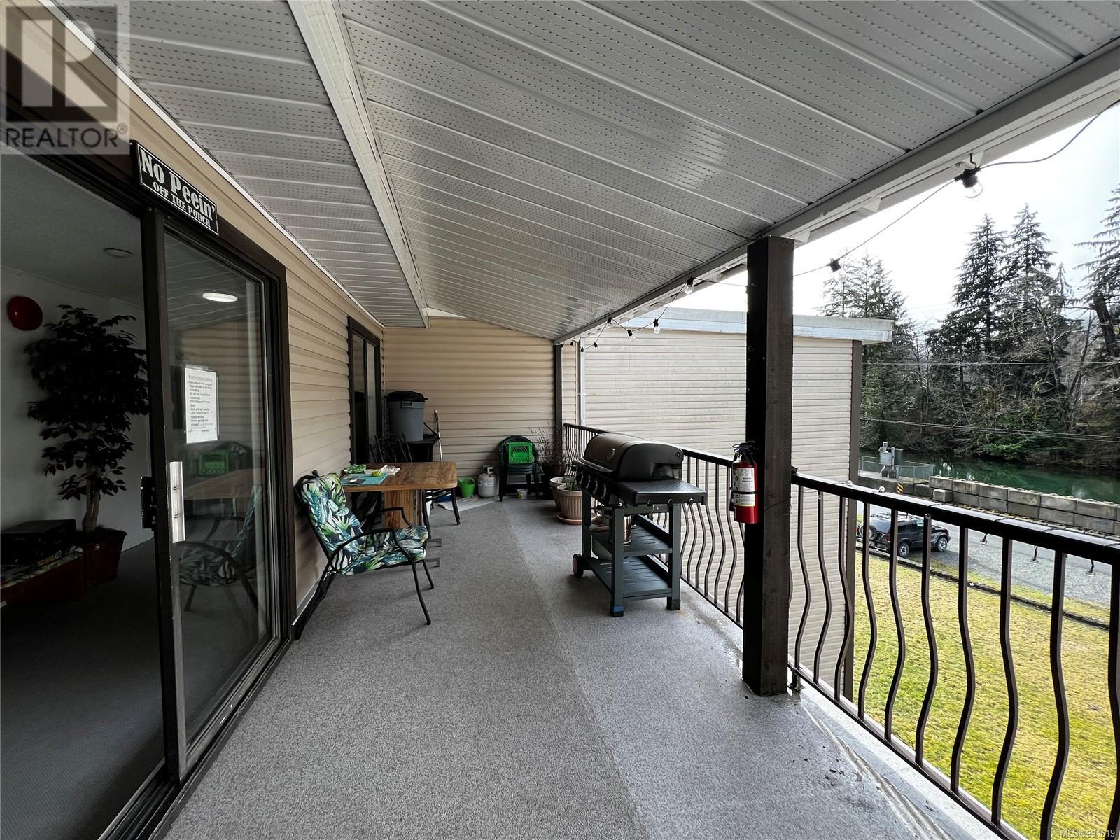117 651 Maquinna Dr N, Tahsis, British Columbia  V0P 1X0 - Photo 10 - 991619