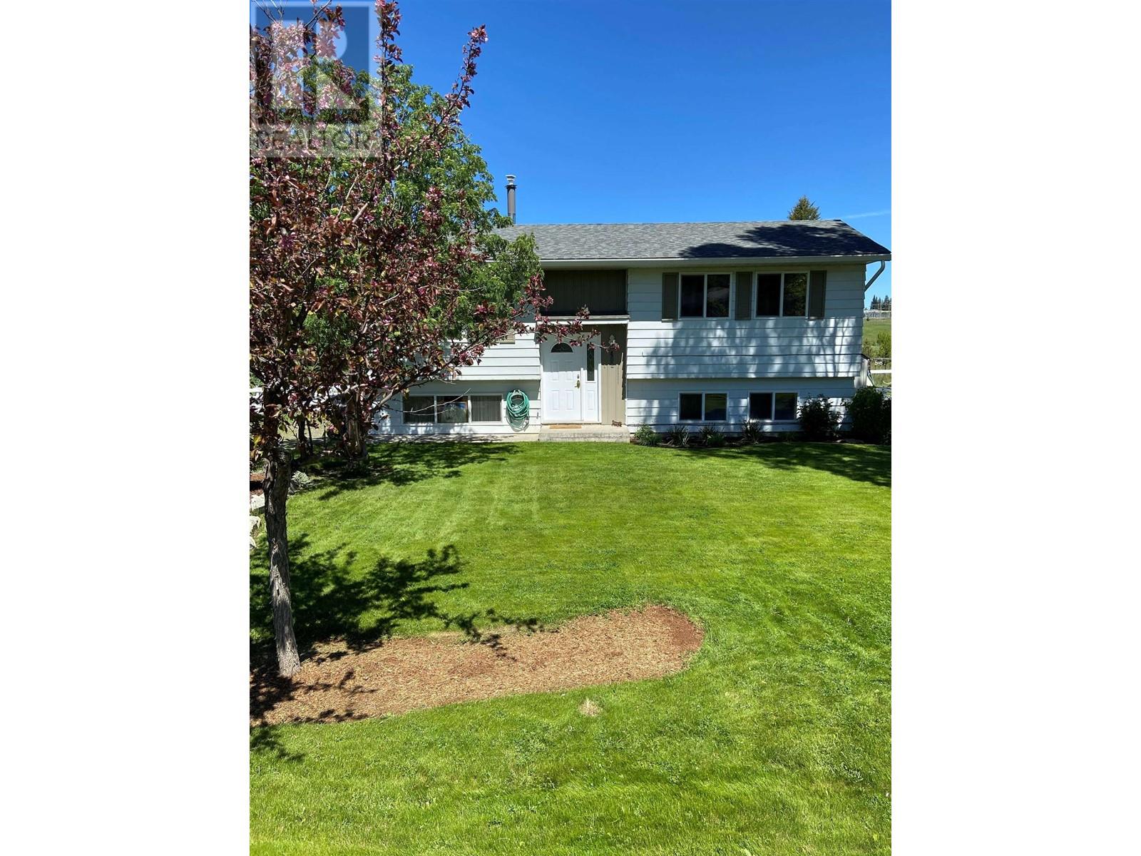 Property at 482 NORTH BIRCH AVENUE image 4