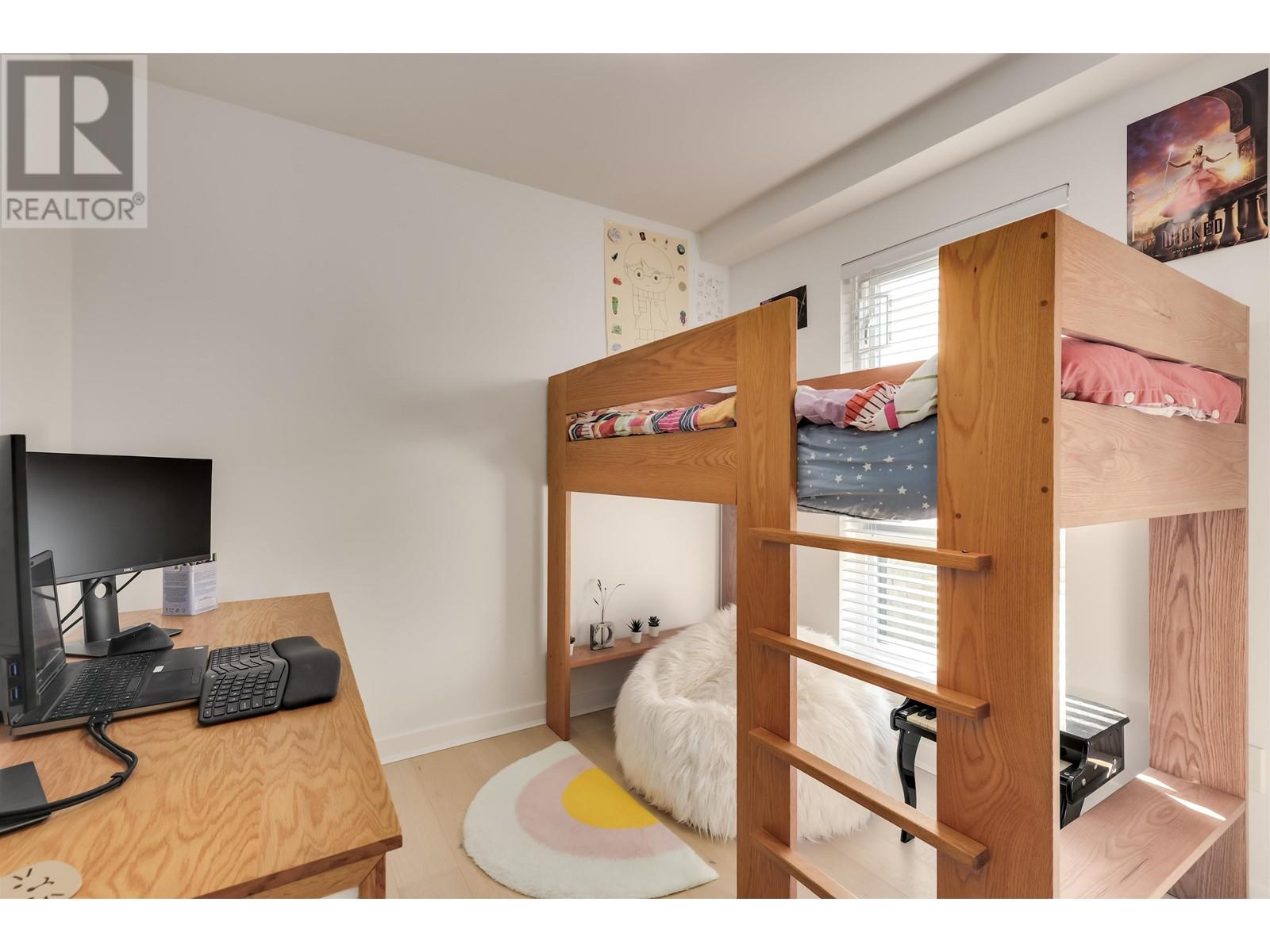 244 W 18th Street, North Vancouver, British Columbia  V5Y 2A7 - Photo 18 - R2962536