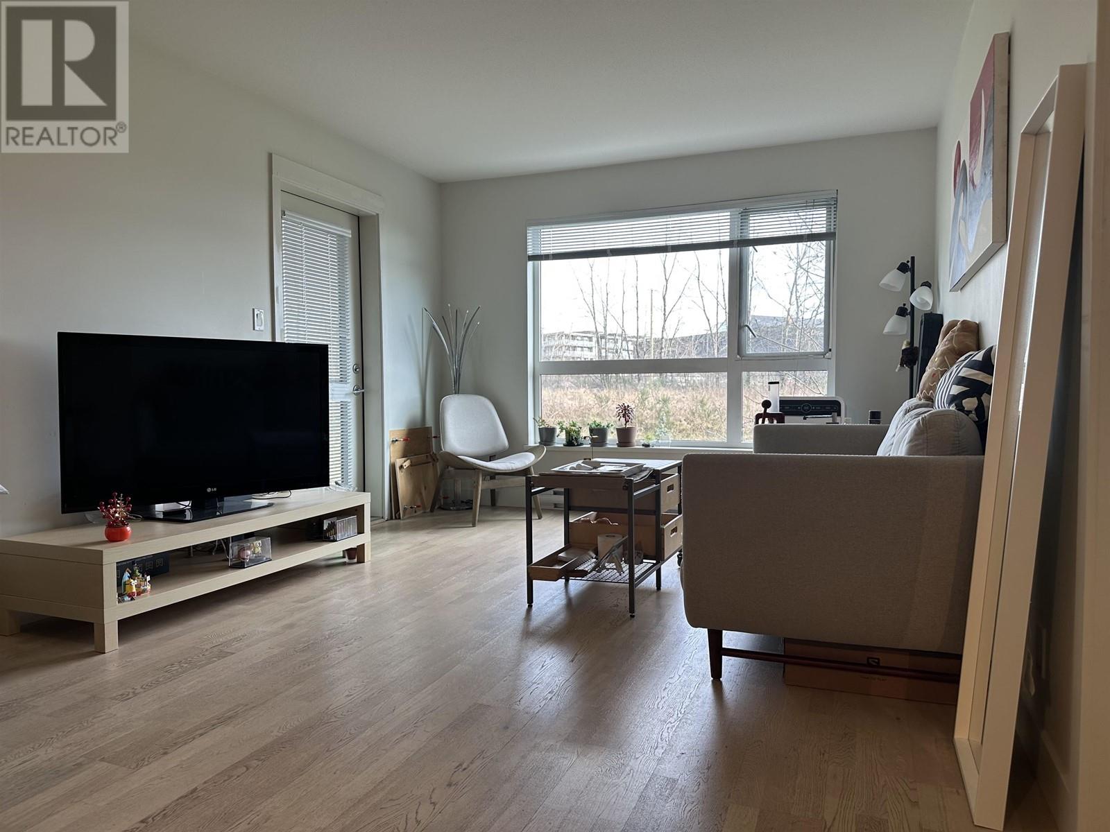 206 7058 14th Avenue, Burnaby, British Columbia  V3N 0E6 - Photo 12 - R2976305