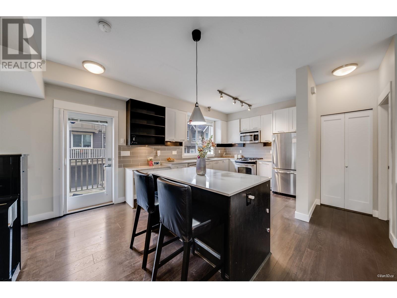 25 3395 Galloway Avenue, Coquitlam, British Columbia  V3E 3G9 - Photo 4 - R2973412