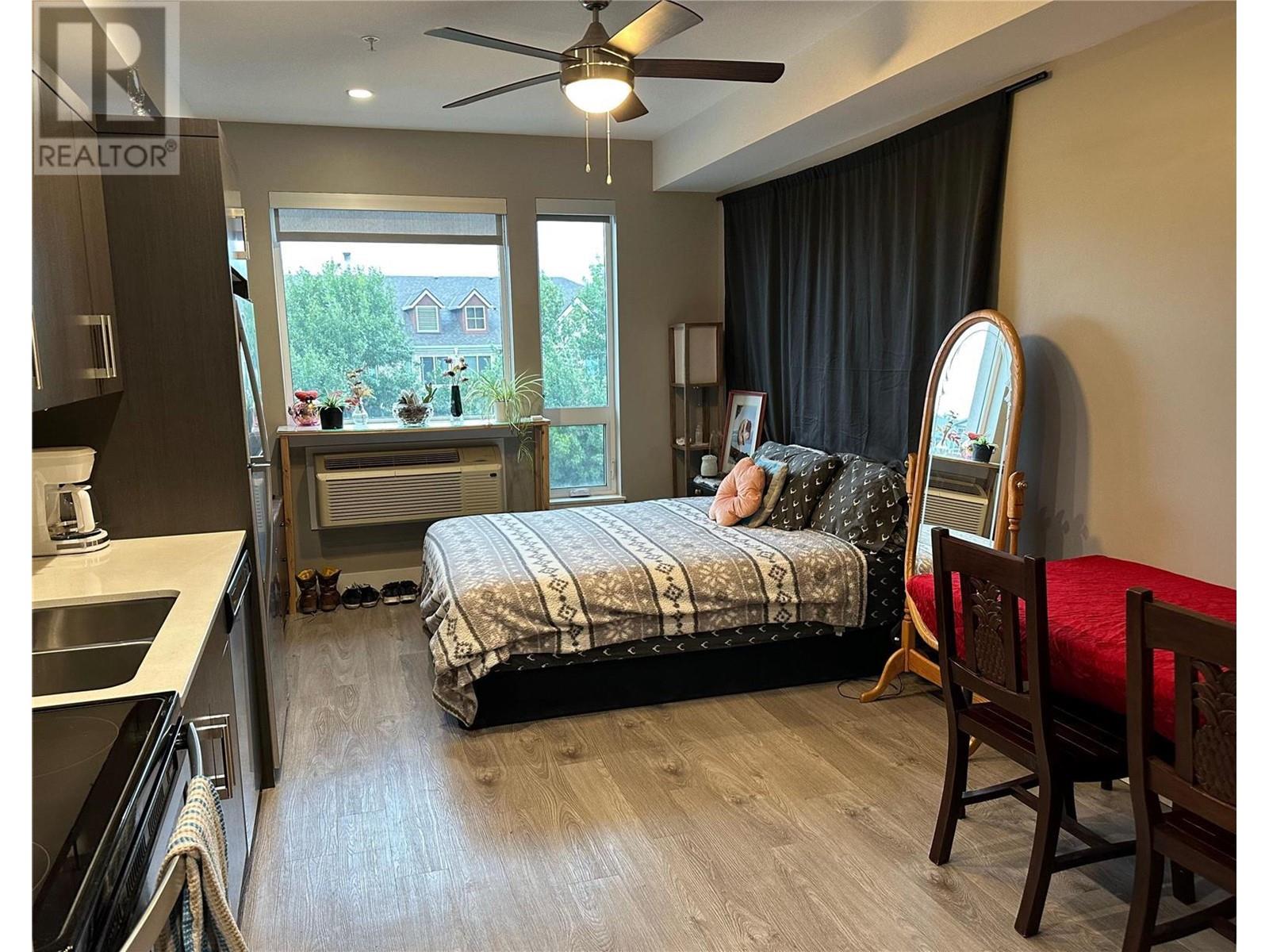 Property at 925 Leon Avenue Unit# 445 image 2