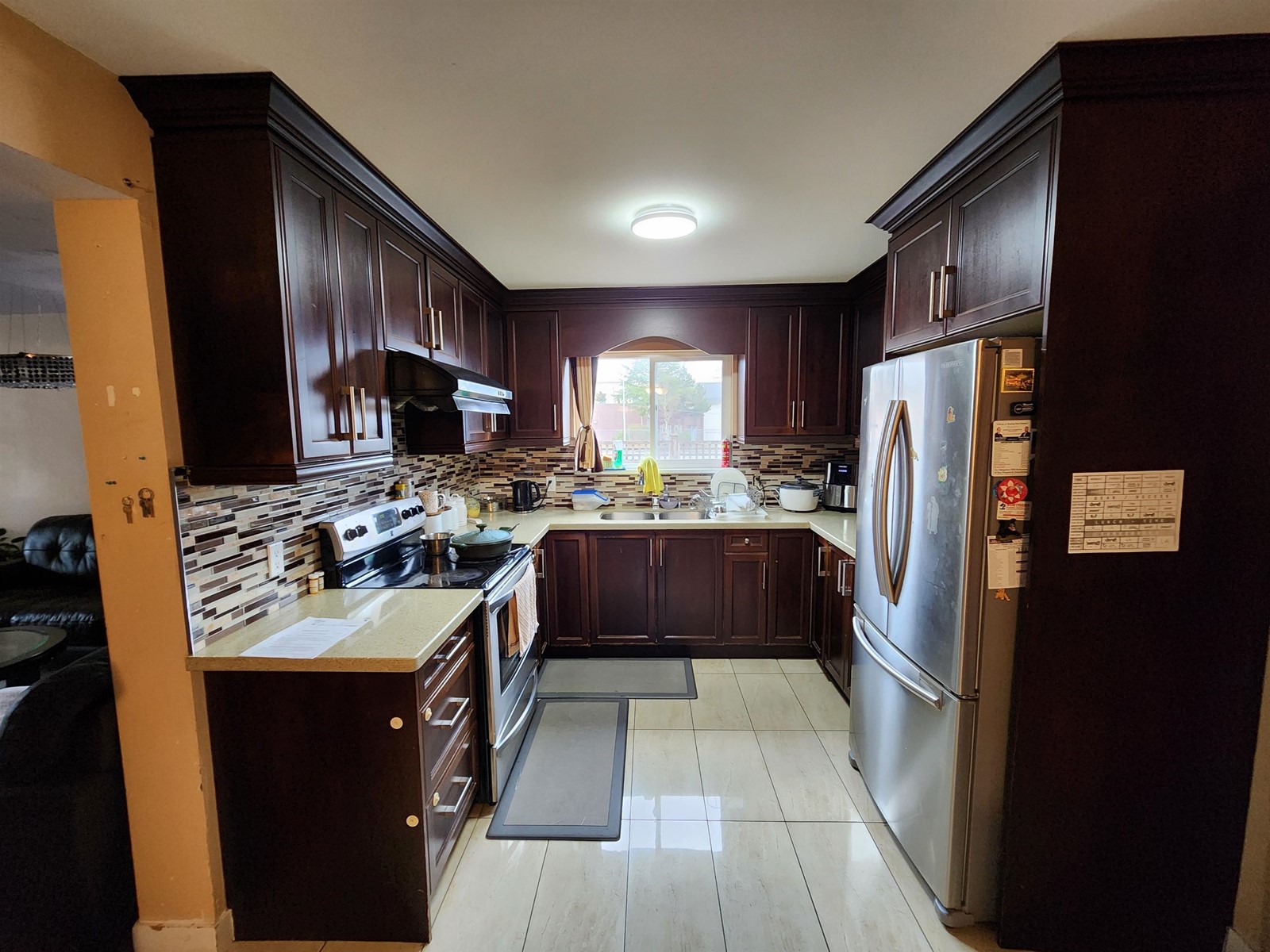 Property at 13464 69 AVENUE image 4