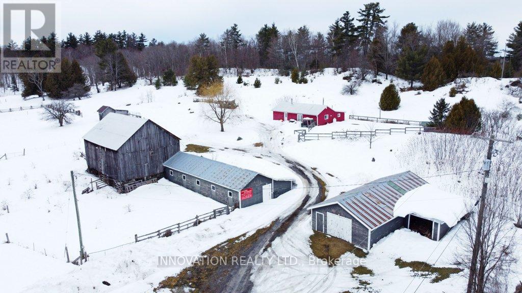 9779 Highway 511, Lanark Highlands, Ontario  K0G 1K0 - Photo 2 - X12013143