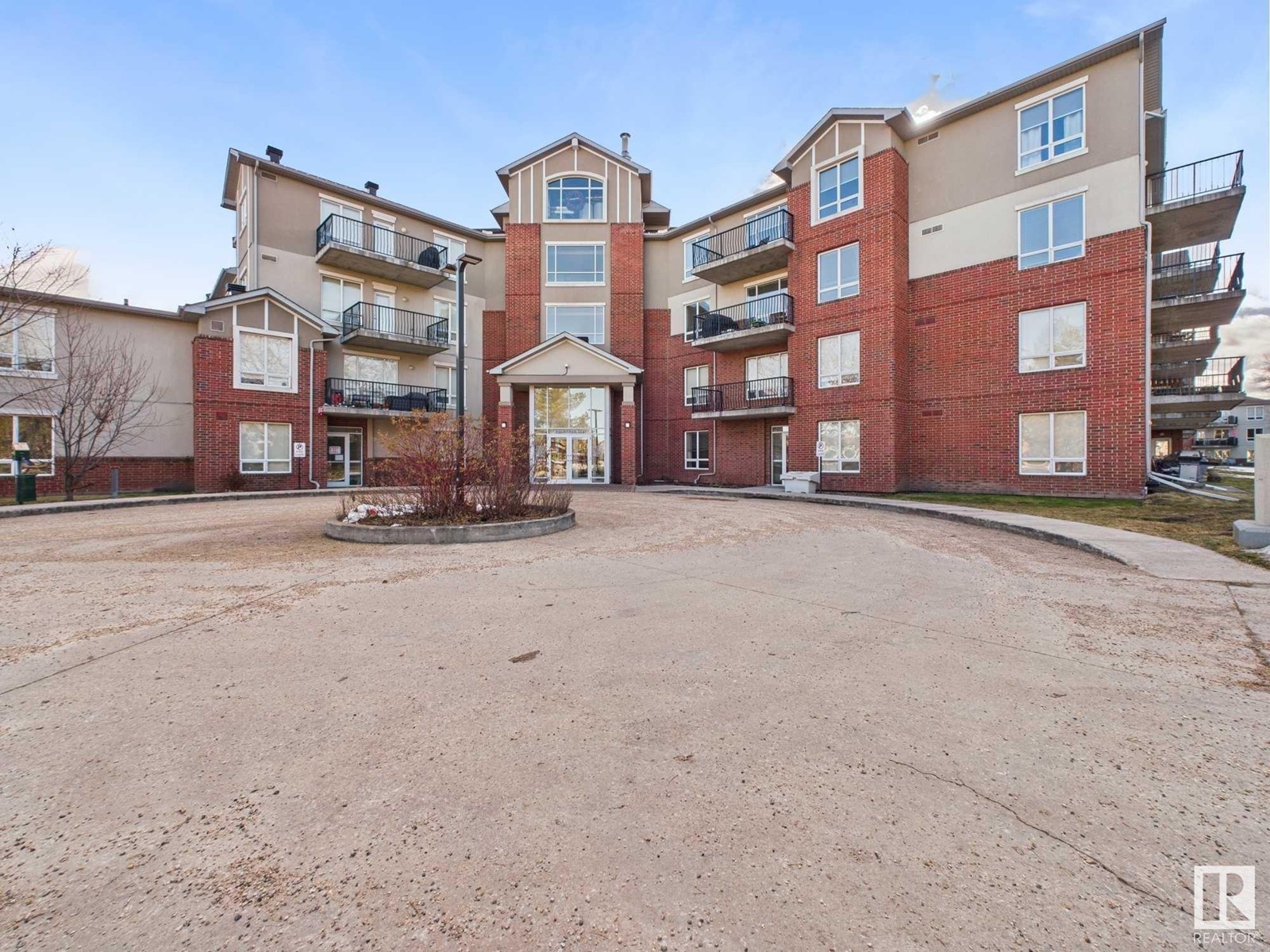 Property at #322 6315 135 Ave NW image 2