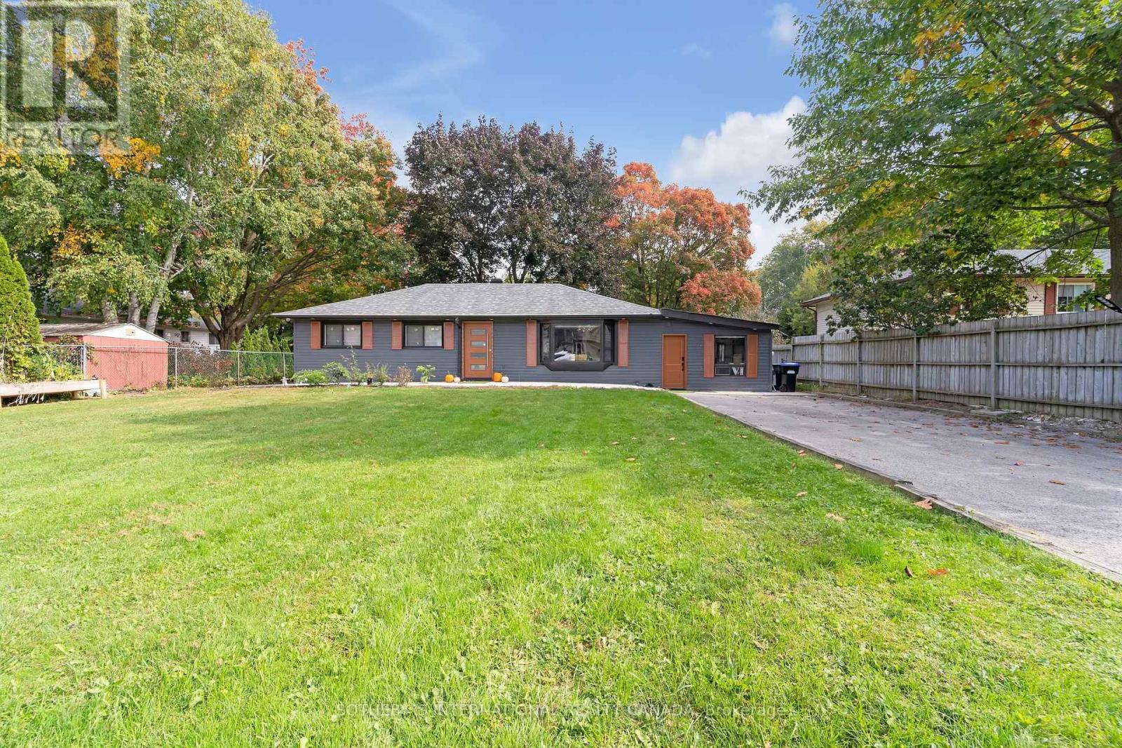 Property at 2071 CRAIG ROAD image 3