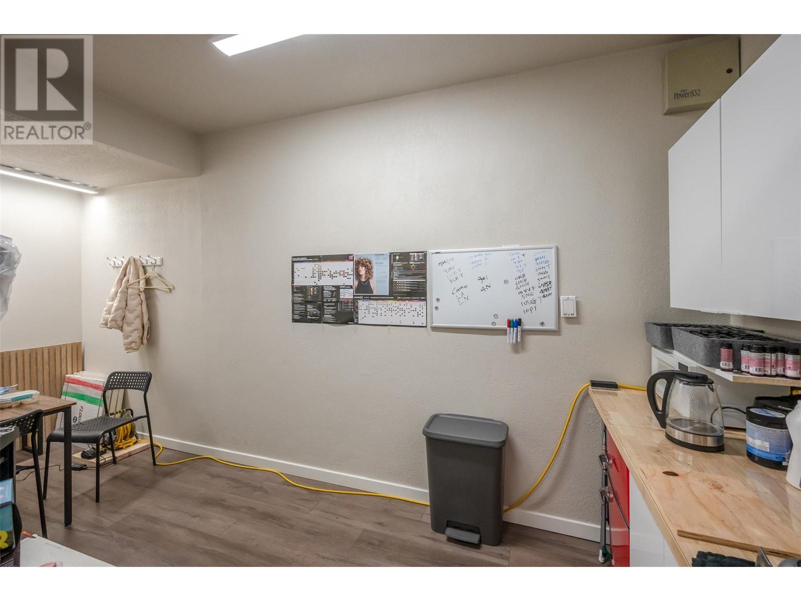 444 & 446 Main Street, Penticton, British Columbia  V2A 5C5 - Photo 6 - 10337444