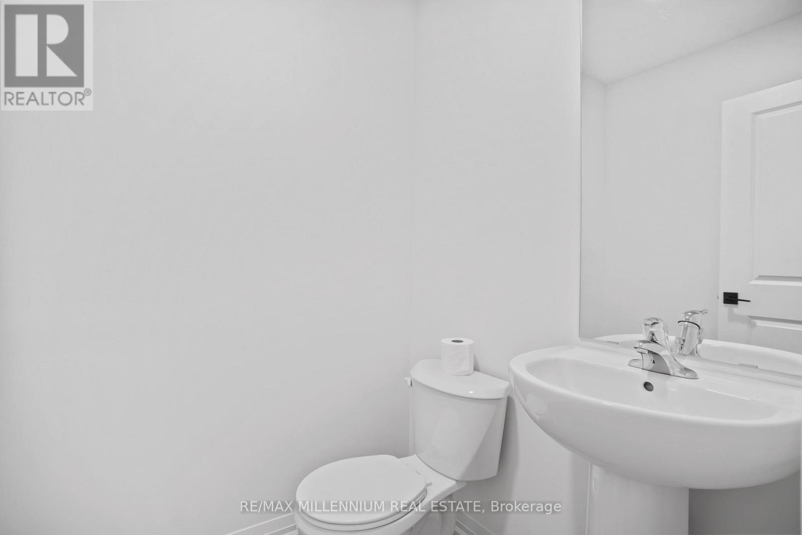 807 Bradford Avenue, Fort Erie, Ontario  L2A 5H7 - Photo 7 - X12013088
