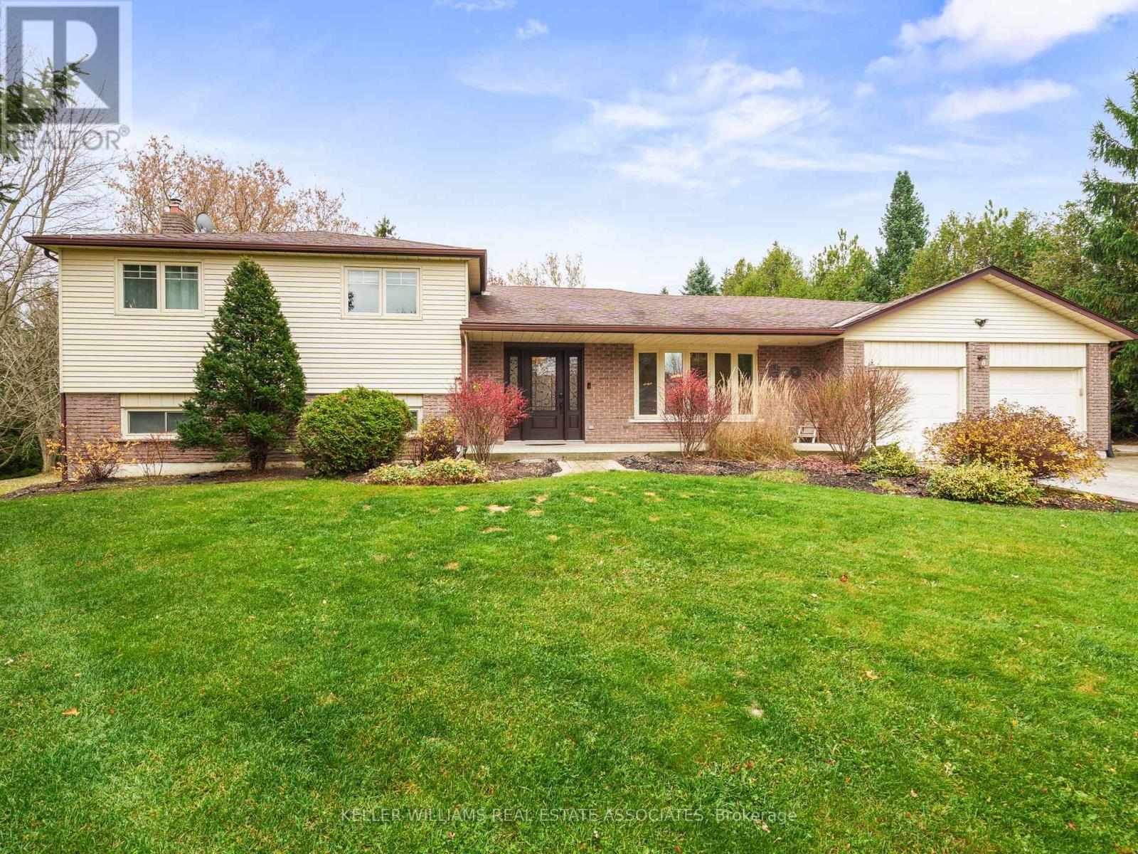 Property at 18 MCKIBBON AVENUE image 1