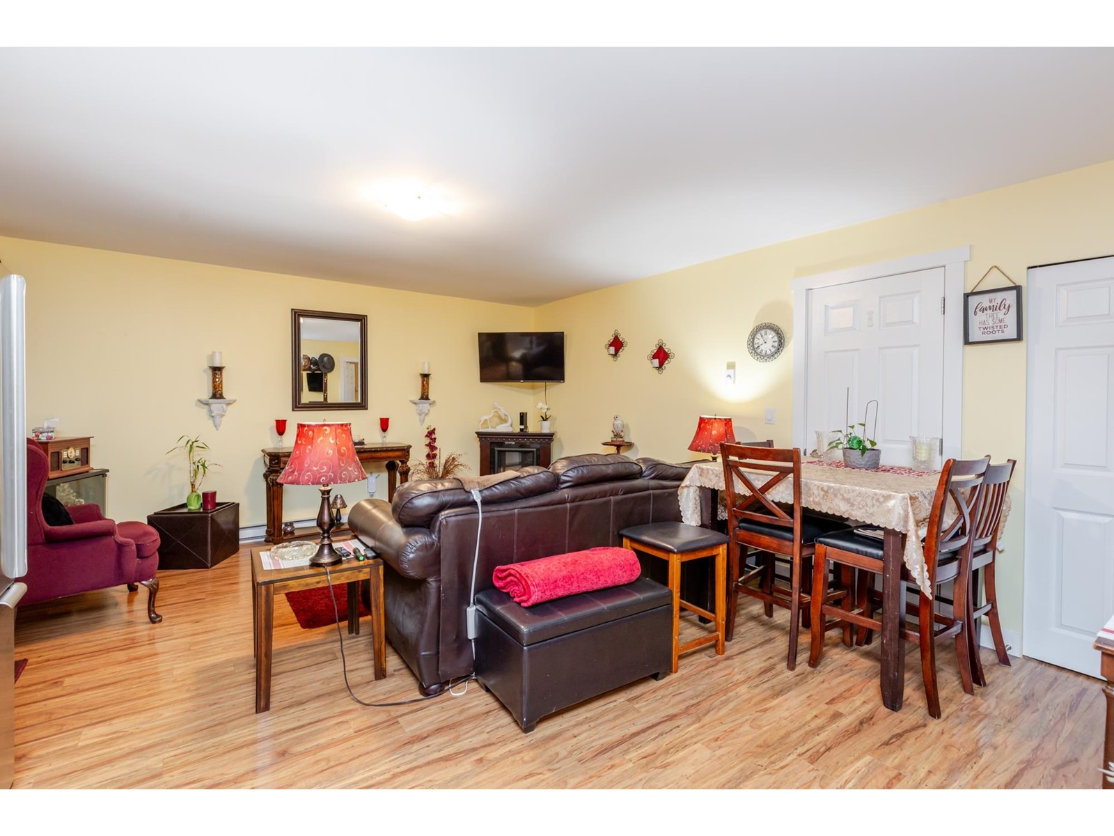 8558 Mccutcheon Avenue, Chilliwack Proper South, Chilliwack, British Columbia  V2P 7K7 - Photo 28 - R2975635