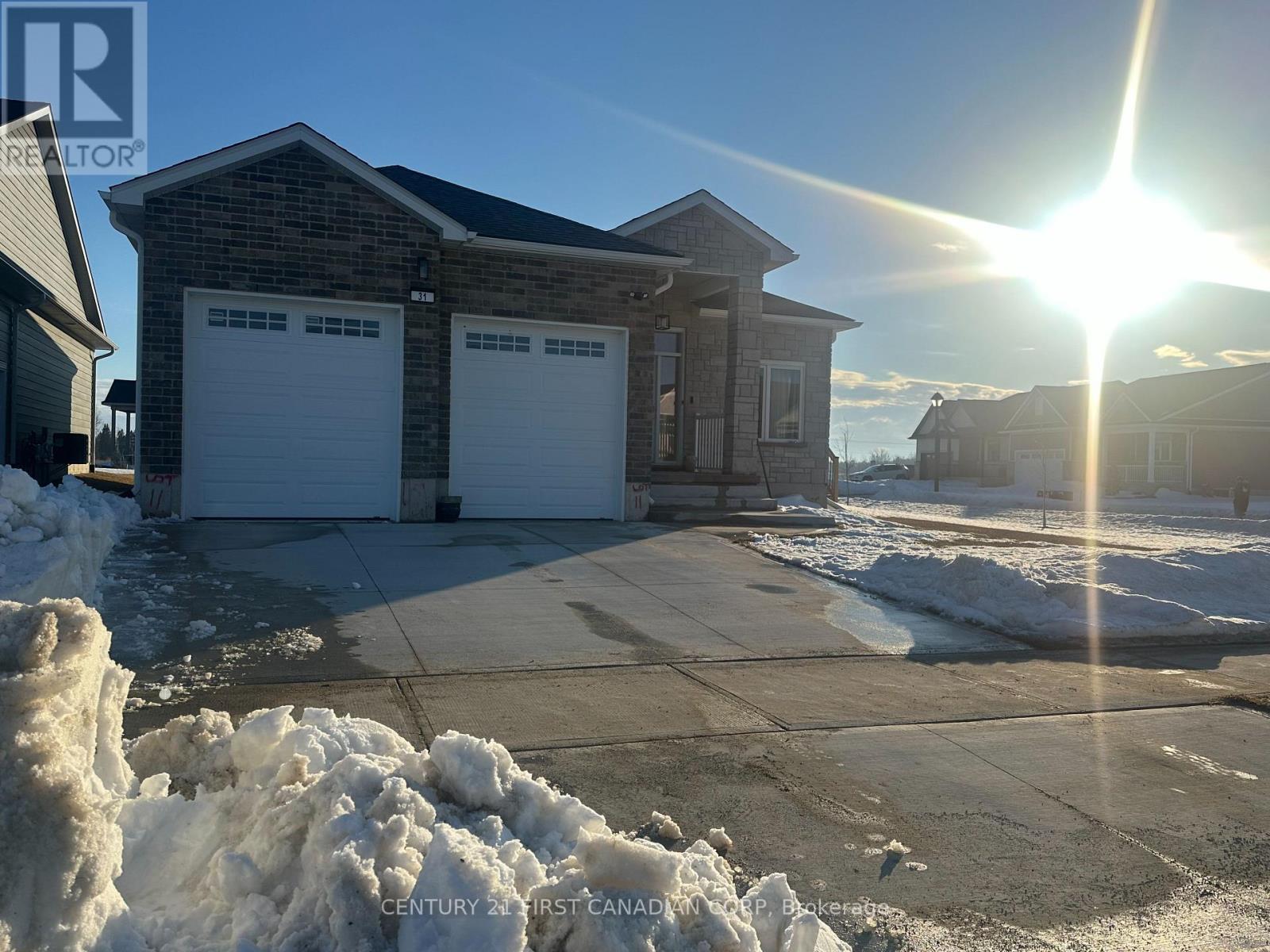 Property at 31 BROOKLAWN DRIVE image 2