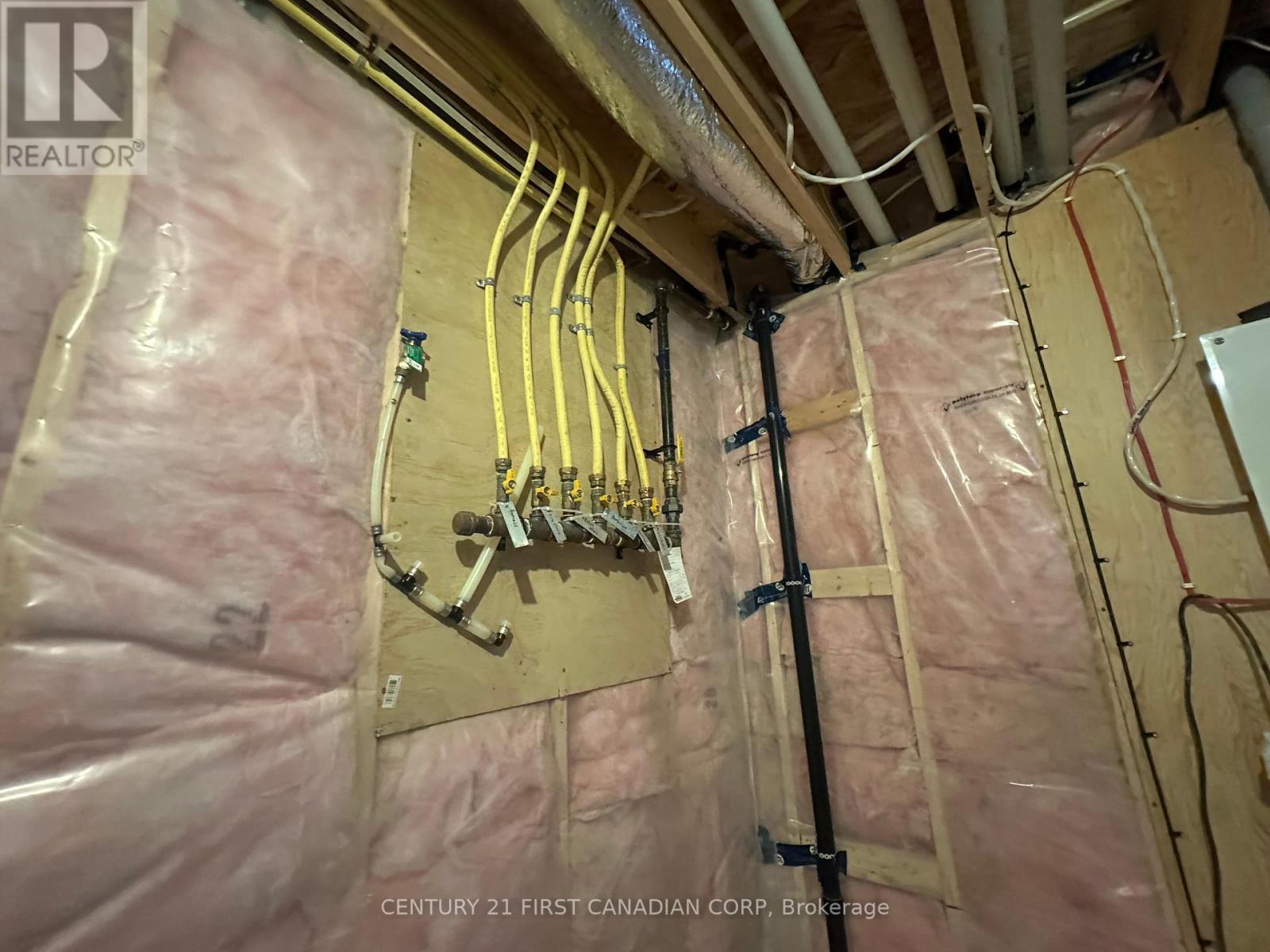 31 Brooklawn Drive, Lambton Shores, Ontario  N0M 1T0 - Photo 43 - X12013224