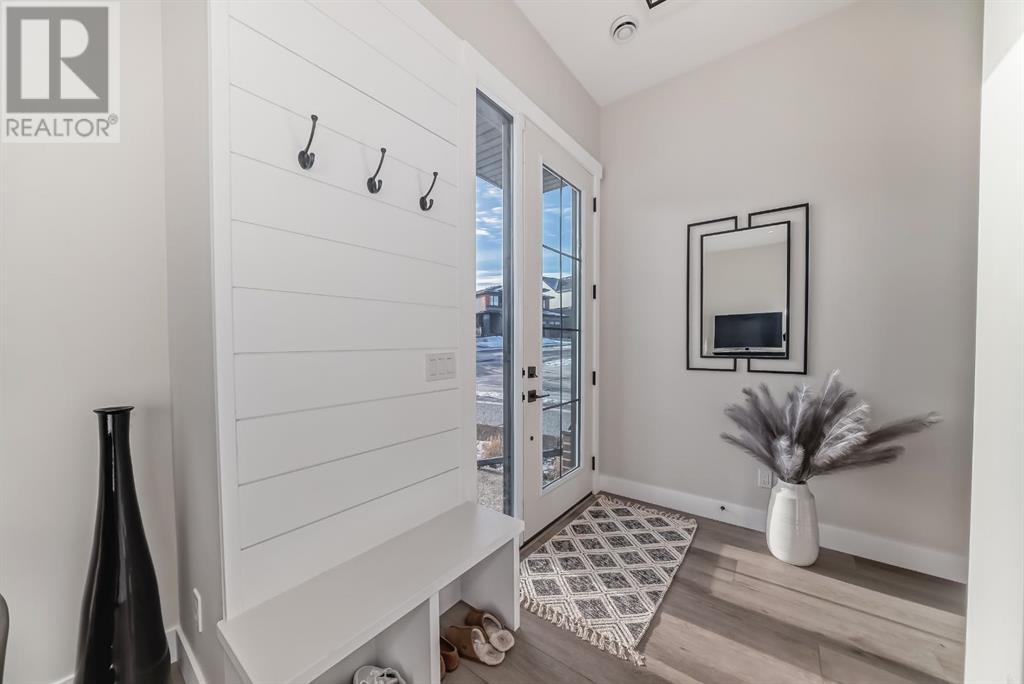 134 Discovery Drive Sw, Calgary, Alberta  T3H 6E9 - Photo 5 - A2192809