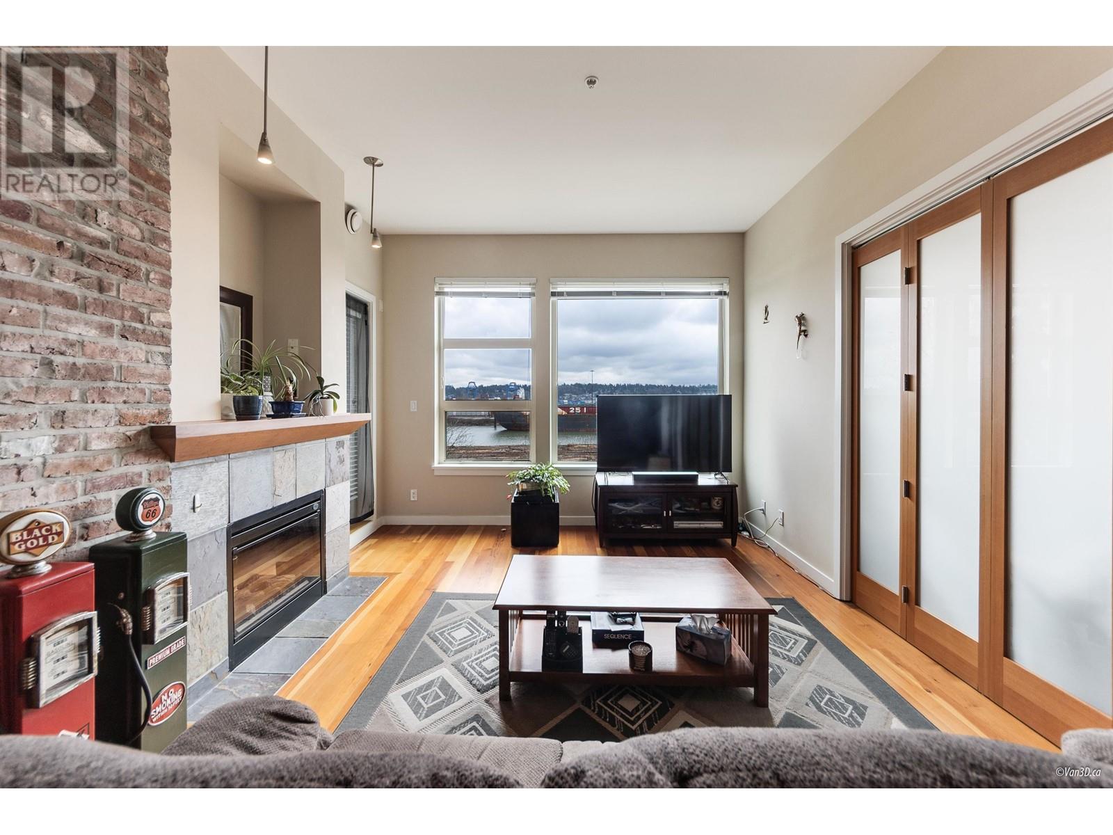 306 240 Salter Street, New Westminster, British Columbia  V3M 0C1 - Photo 8 - R2976408