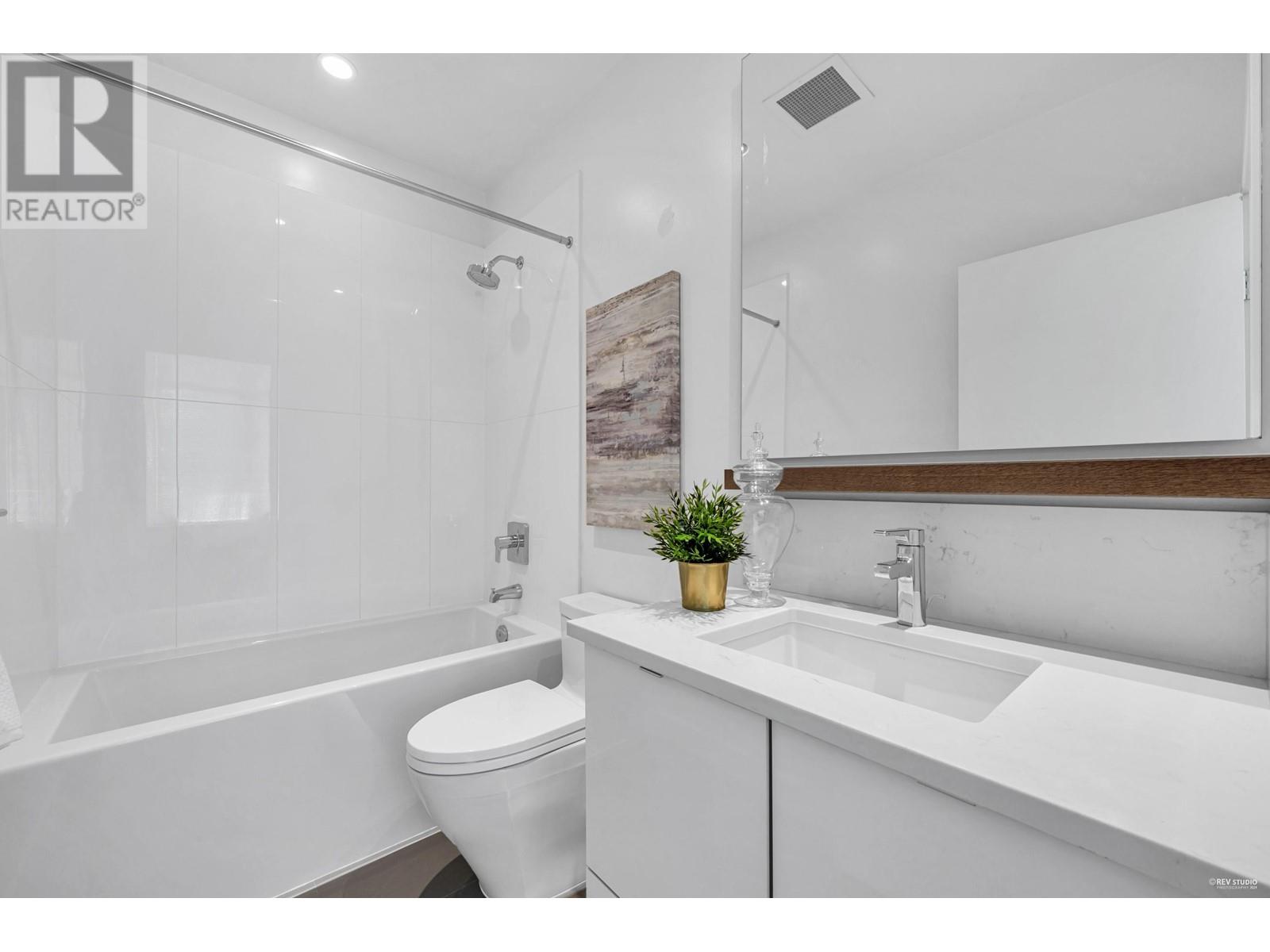 Th5 200 Nelson's Crescent, New Westminster, British Columbia  V3L 0H4 - Photo 22 - R2976412