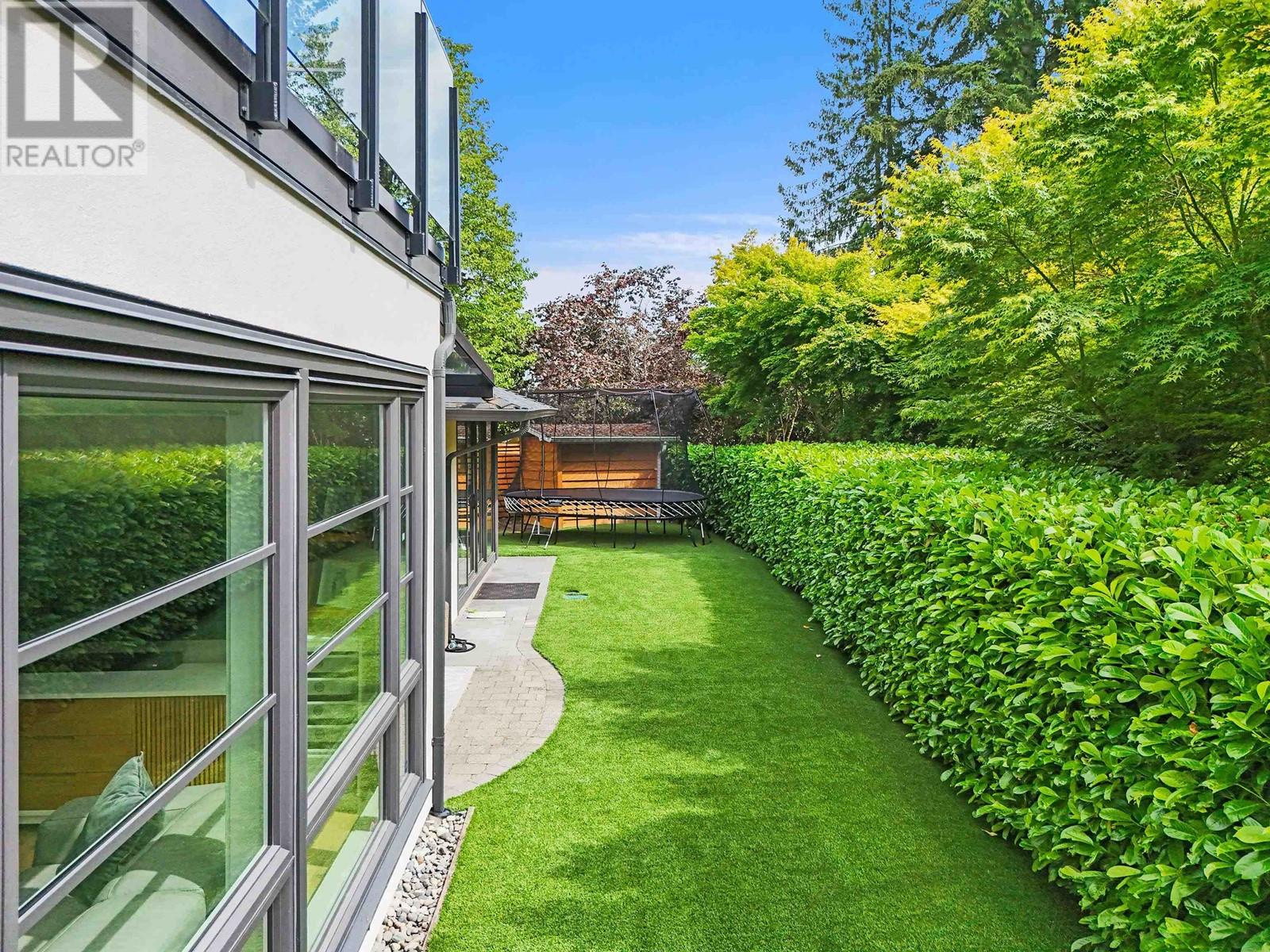 3404 Ayr Avenue, North Vancouver, British Columbia  V7R 1K6 - Photo 32 - R2976420