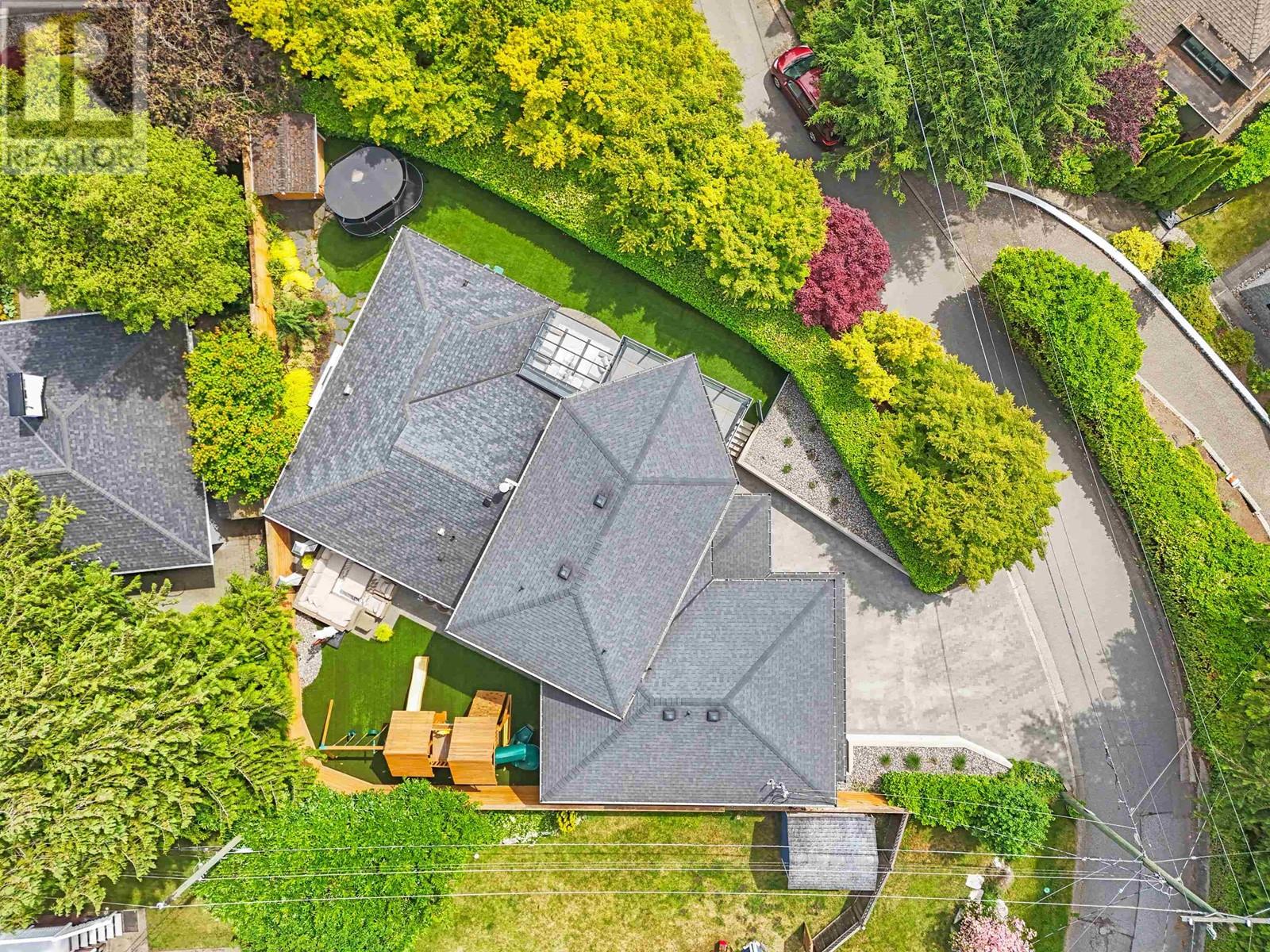 3404 Ayr Avenue, North Vancouver, British Columbia  V7R 1K6 - Photo 36 - R2976420