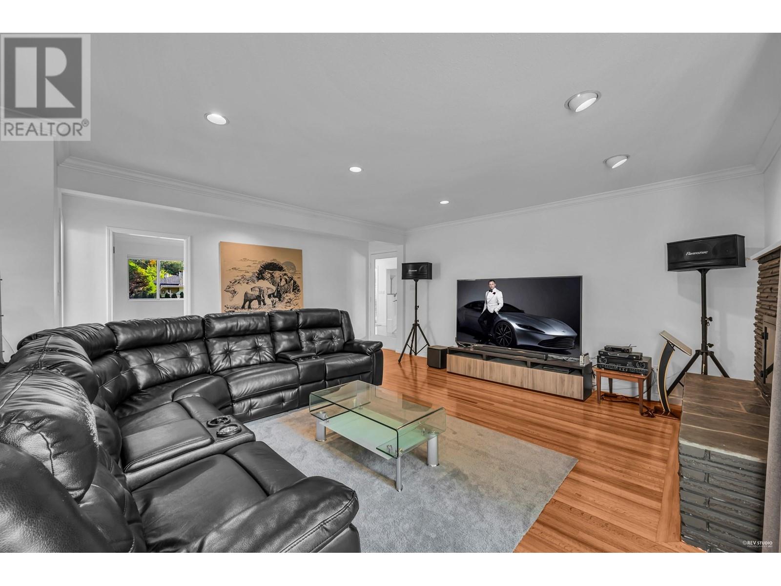 310 Macbeth Crescent, West Vancouver, British Columbia  V7T 1V7 - Photo 16 - R2976424