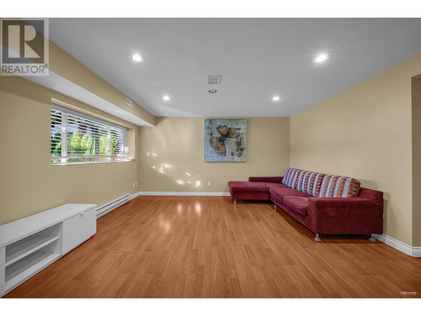 310 Macbeth Crescent, West Vancouver, British Columbia  V7T 1V7 - Photo 22 - R2976424