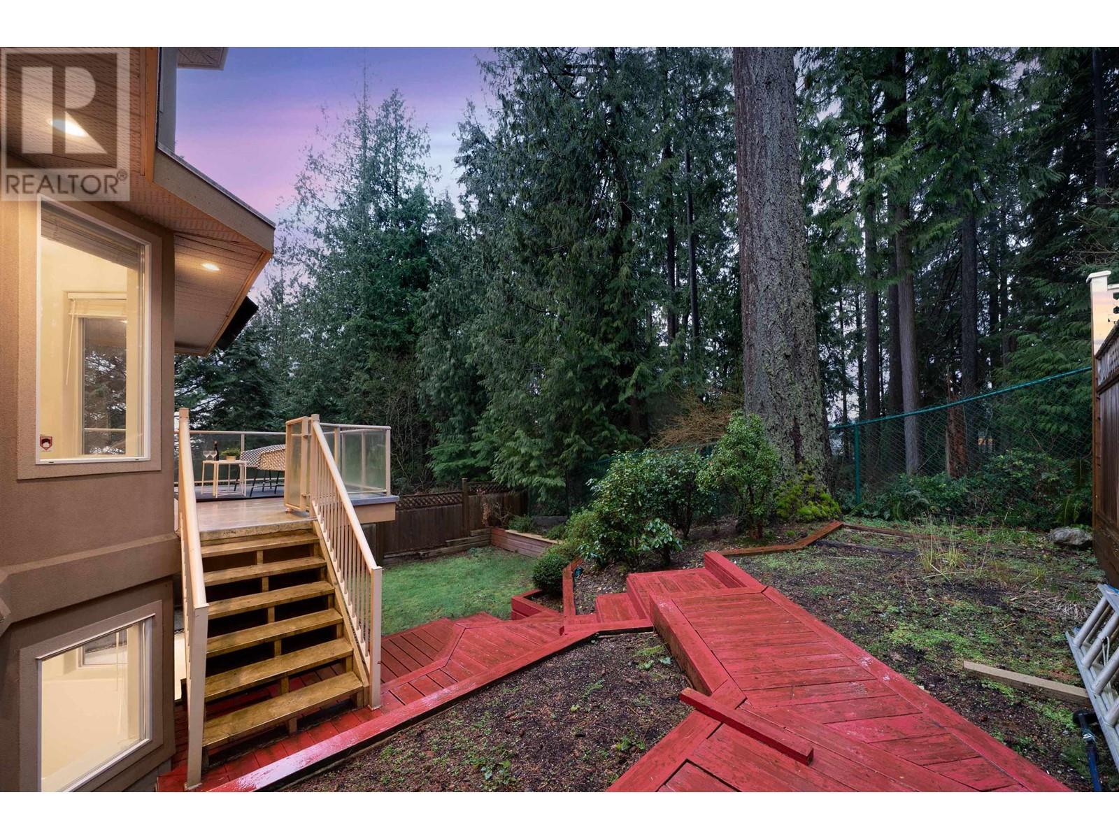 2930 Cougar Court, Coquitlam, British Columbia  V3E 3A4 - Photo 21 - R2976430