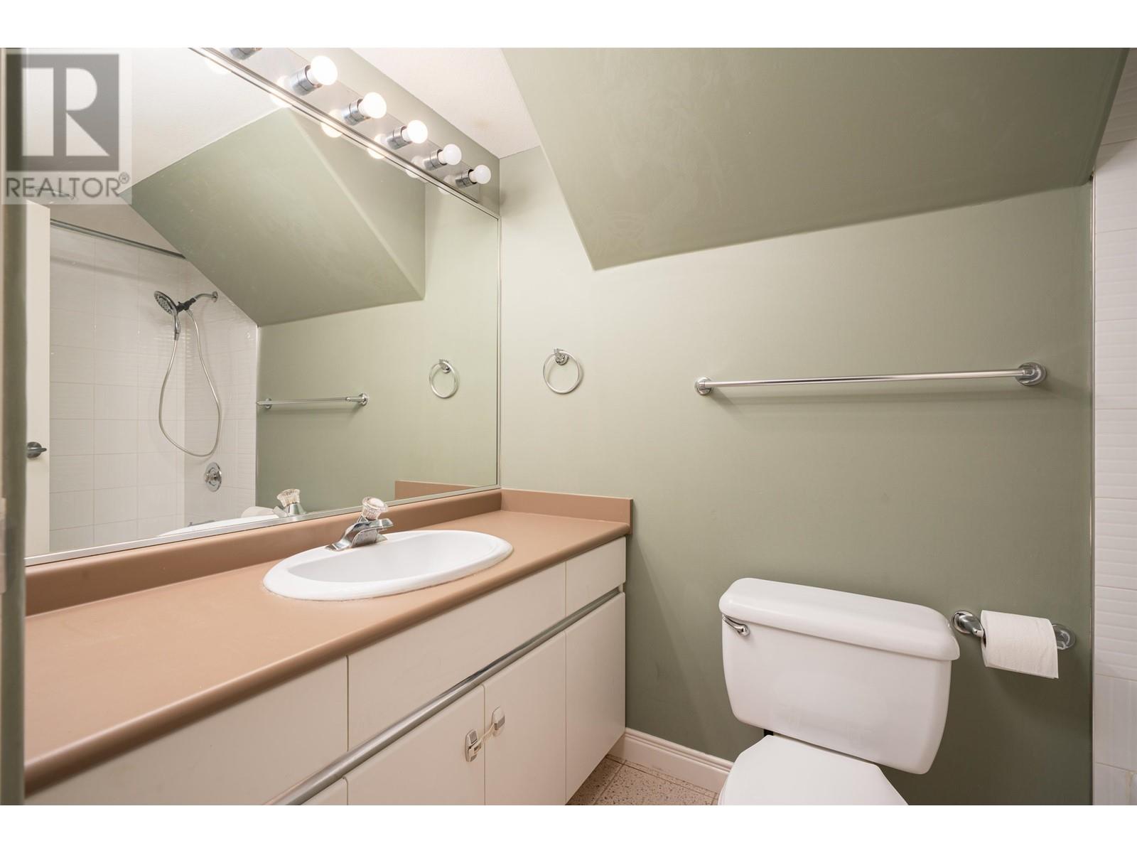 2930 Cougar Court, Coquitlam, British Columbia  V3E 3A4 - Photo 36 - R2976430