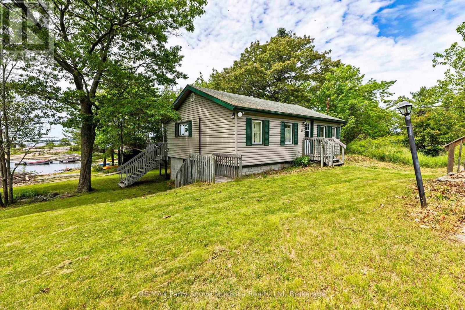 3 Forsyth's Road, Carling, Ontario  P0G 1G0 - Photo 12 - X12013225