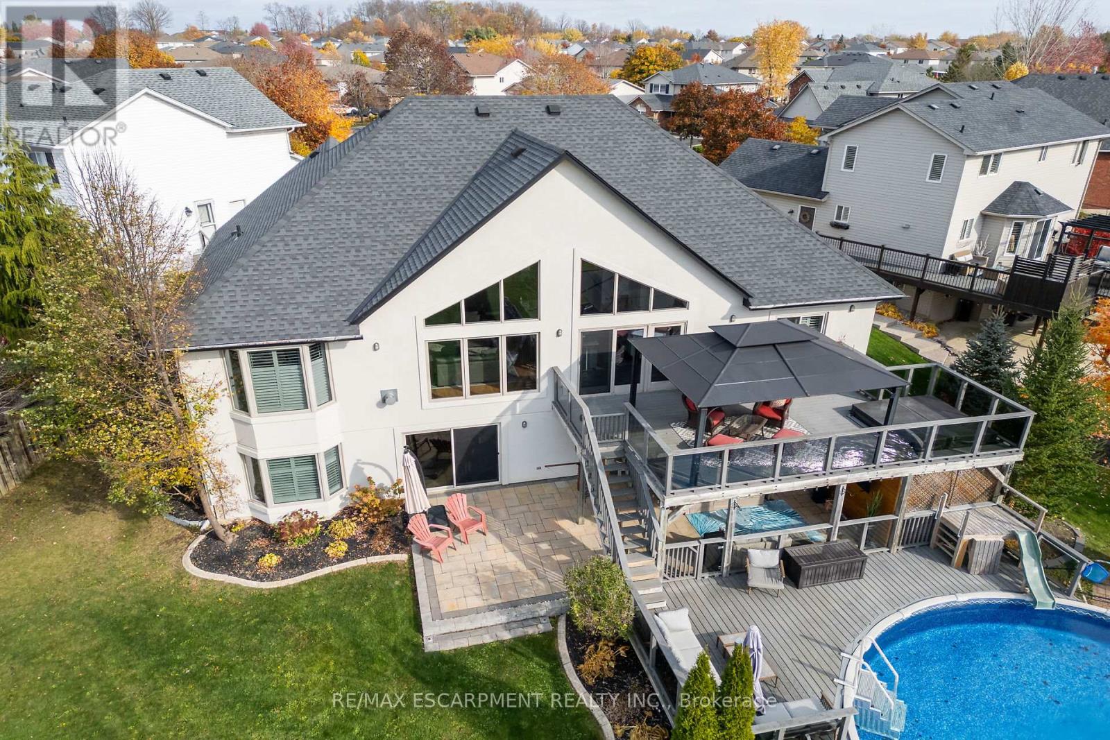92 Celtic Drive, Haldimand, Ontario  N3W 2N6 - Photo 43 - X12013213
