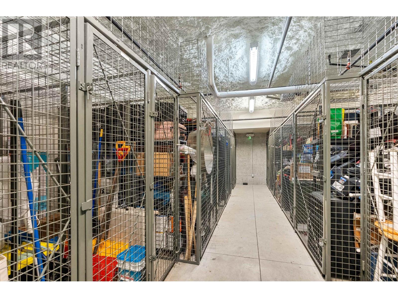 Listing Picture 20 of 22 : 221 311 E 16TH AVENUE, Vancouver / 溫哥華 - 魯藝地產 Yvonne Lu Group - MLS Medallion Club Member