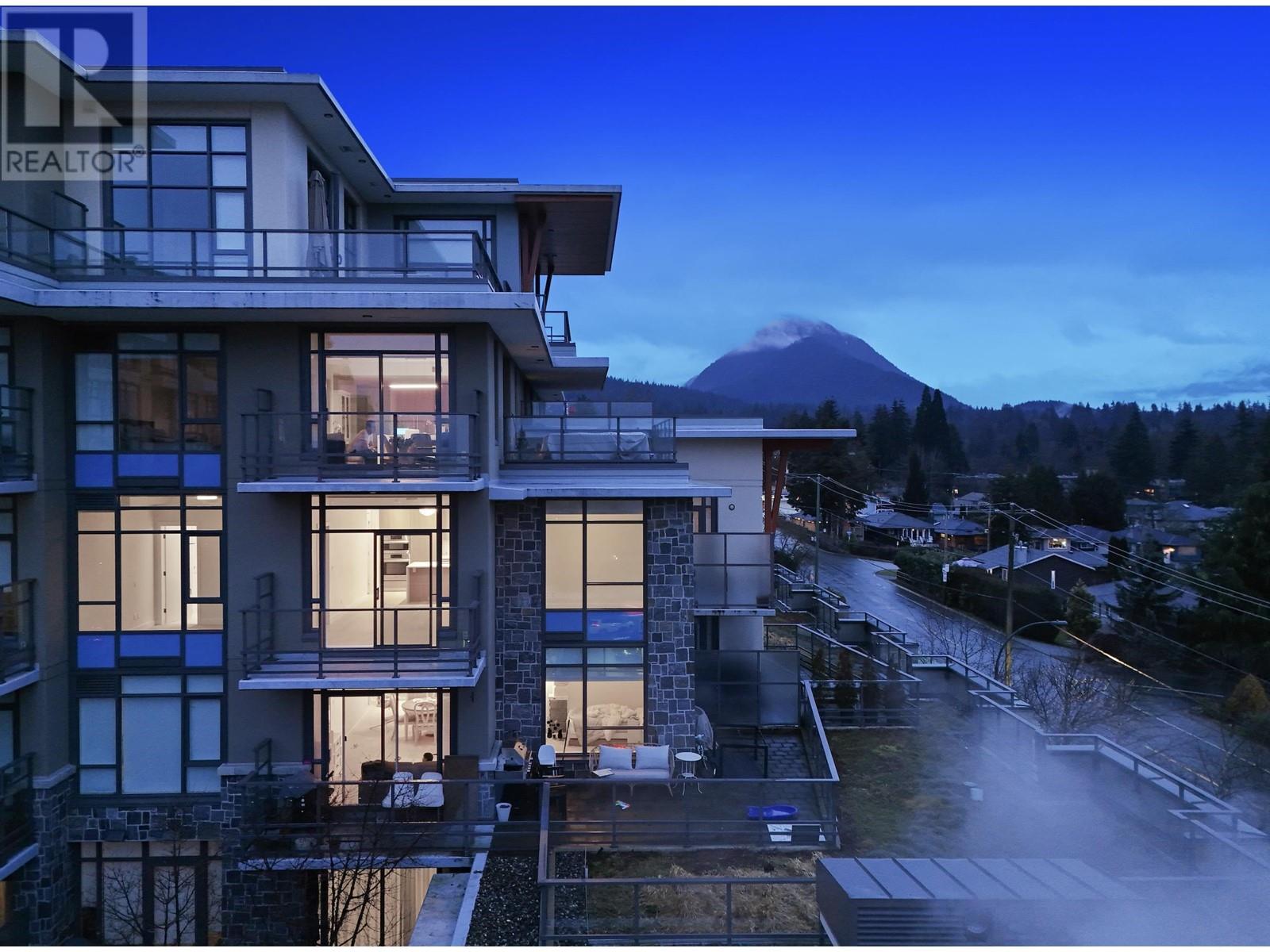 308 1295 CONIFER STREET, north vancouver, British Columbia