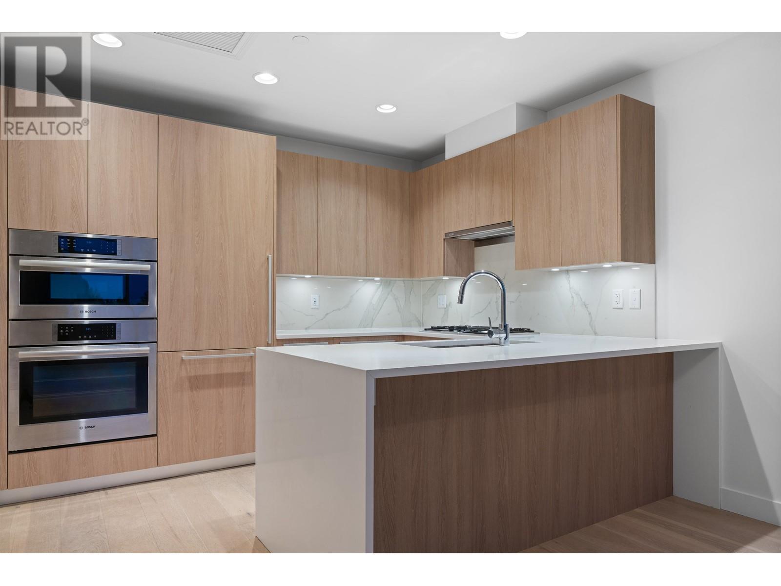 308 1295 Conifer Street, North Vancouver, British Columbia  V7J 0B4 - Photo 9 - R2969375