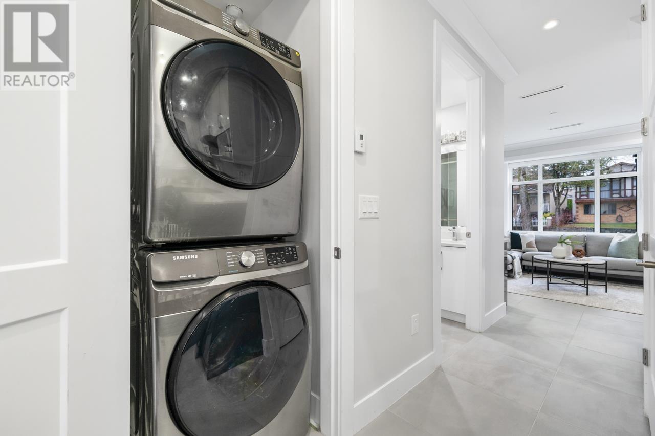 5949 Sherbrooke Street, Vancouver, British Columbia  V5W 3N3 - Photo 11 - R2975821