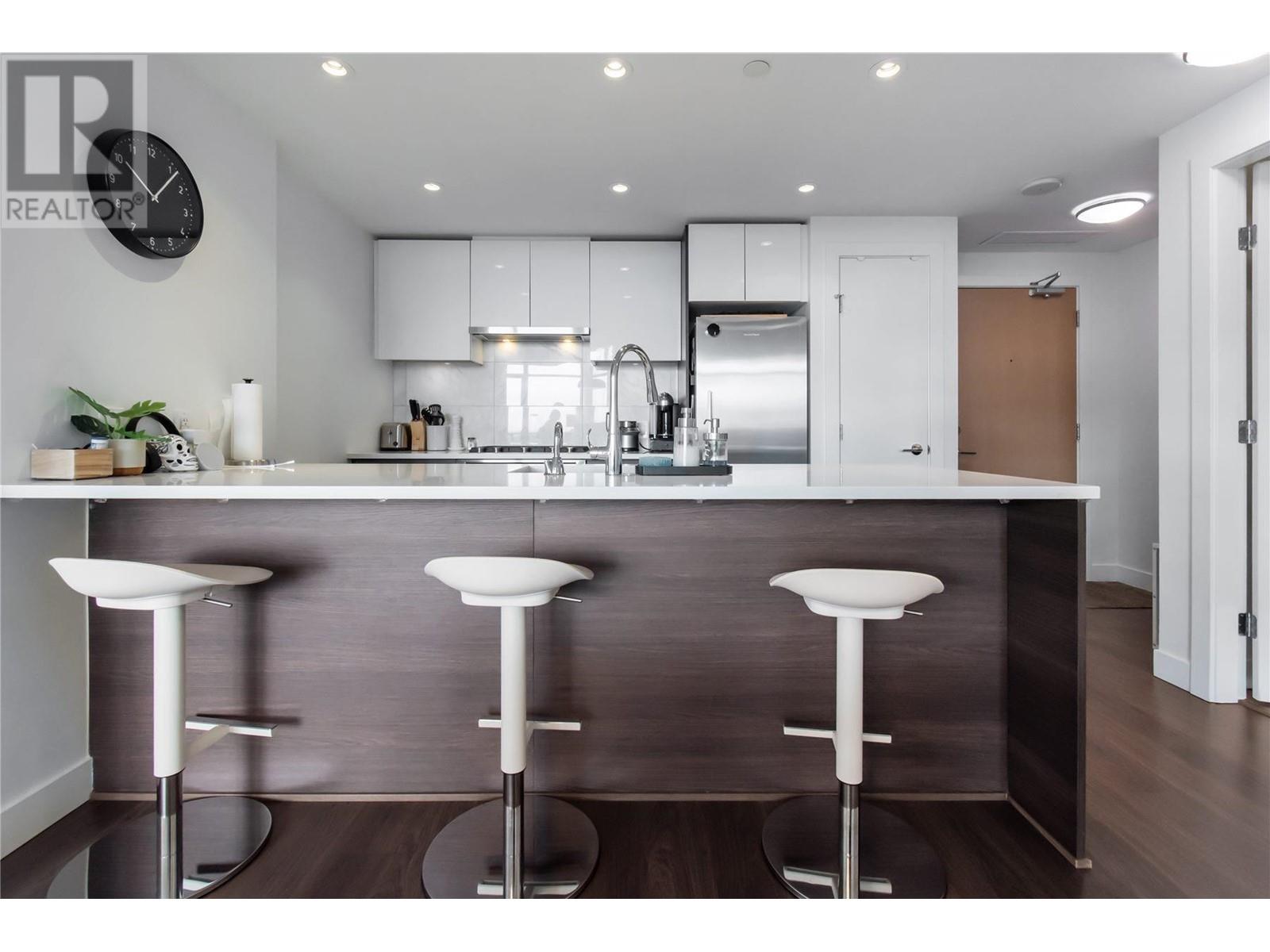 910 3557 Sawmill Crescent, Vancouver, British Columbia  V5S 0E2 - Photo 5 - R2976223