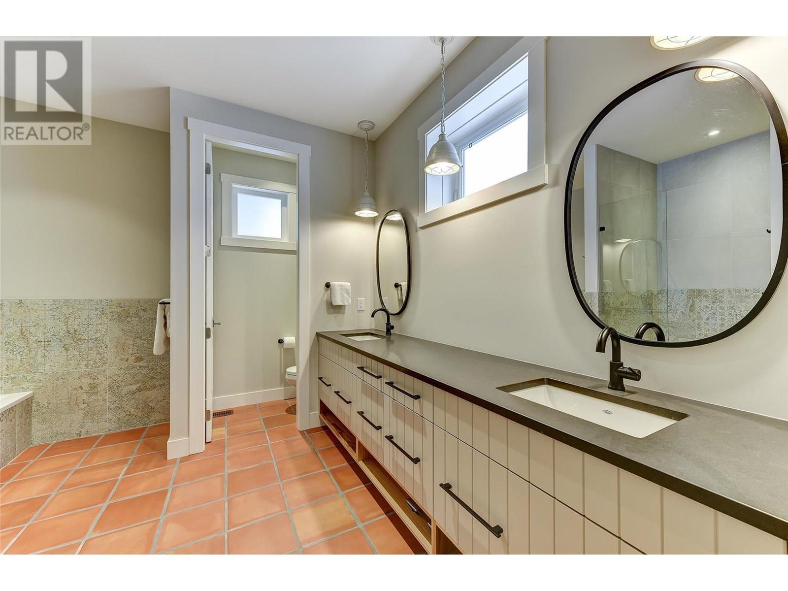 773 Barnaby Road, Kelowna, British Columbia  V1W 4N9 - Photo 23 - 10336906