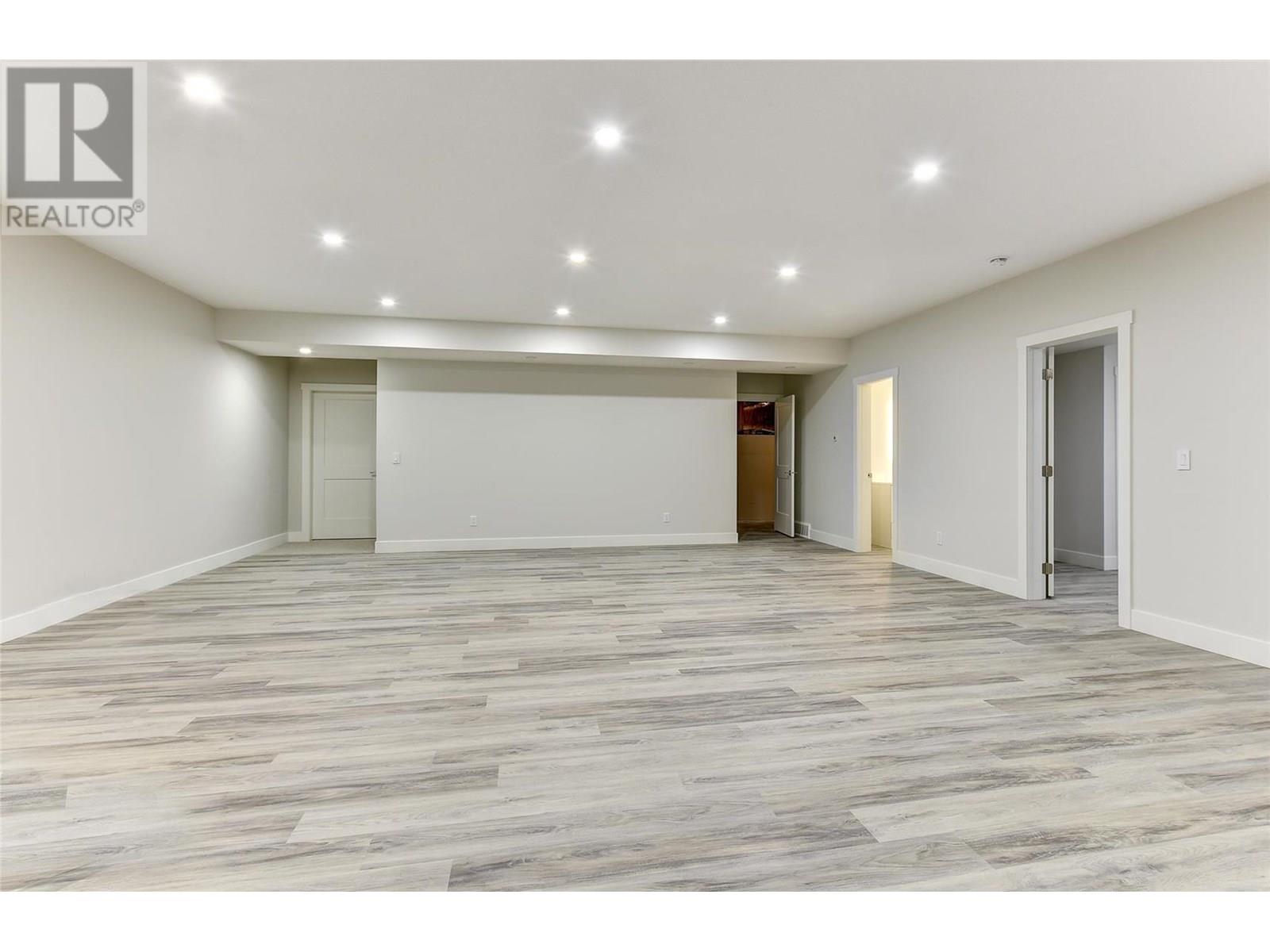 773 Barnaby Road, Kelowna, British Columbia  V1W 4N9 - Photo 36 - 10336906