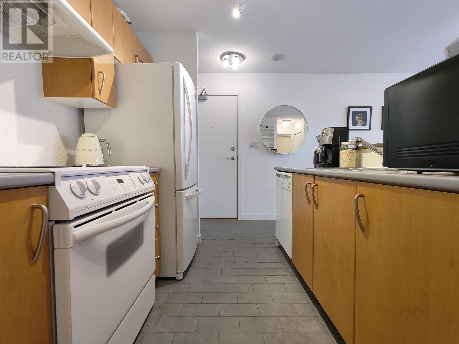 Listing Picture 25 of 25 : 802 1295 RICHARDS STREET, Vancouver / 溫哥華 - 魯藝地產 Yvonne Lu Group - MLS Medallion Club Member