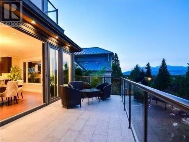 4085 Puget Drive, Vancouver, British Columbia  V6L 2V3 - Photo 9 - R2968242