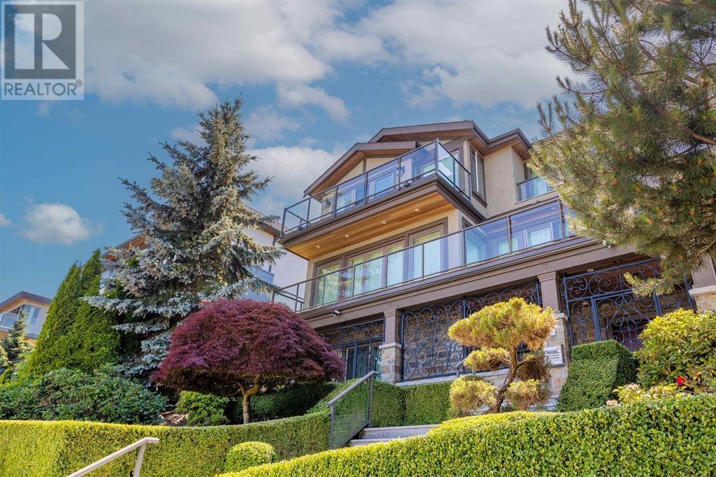4085 Puget Drive, Vancouver, British Columbia  V6L 2V3 - Photo 5 - R2968242