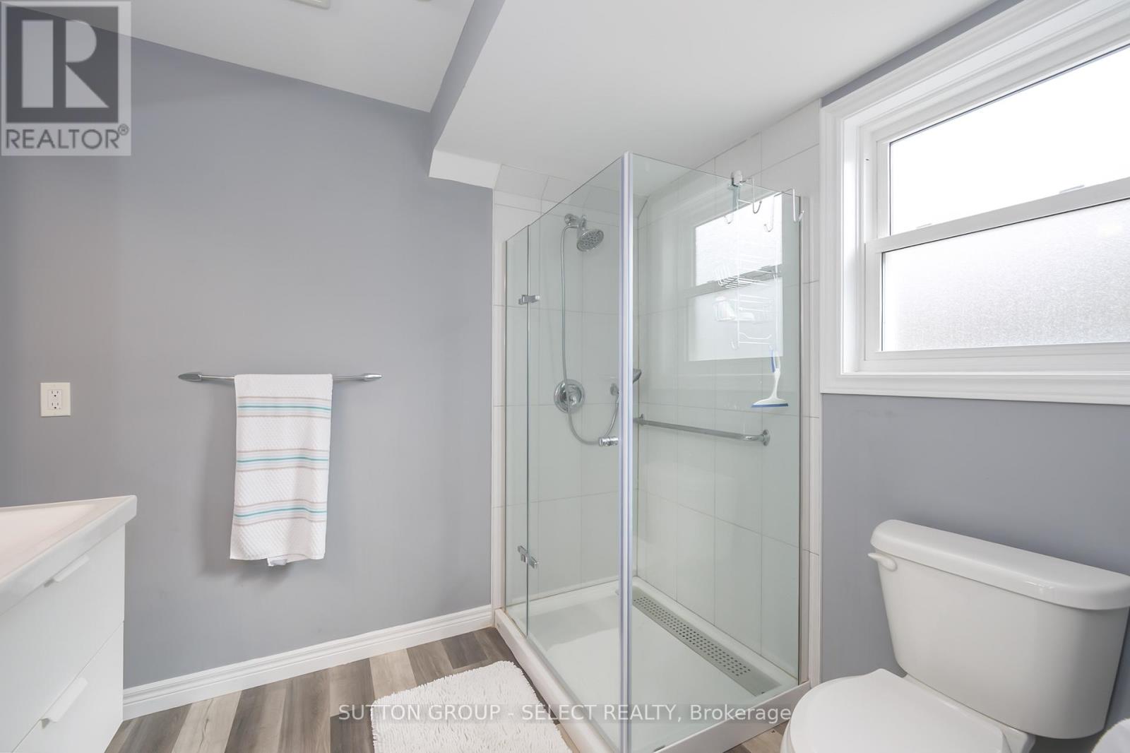 387 Stanley Pk Drive, Central Elgin, Ontario  N5L 1E6 - Photo 19 - X12013378