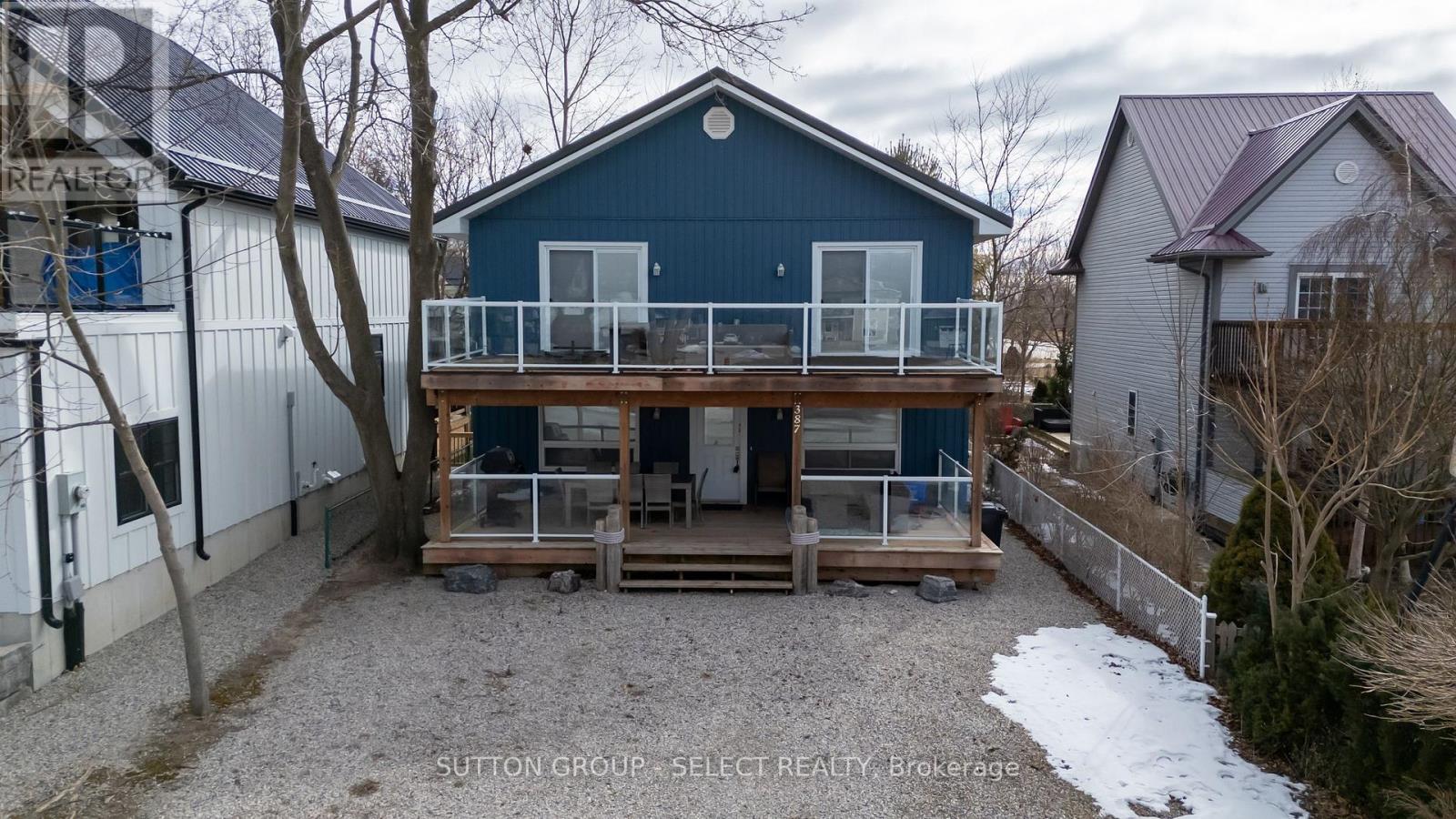 387 Stanley Pk Drive, Central Elgin, Ontario  N5L 1E6 - Photo 2 - X12013378