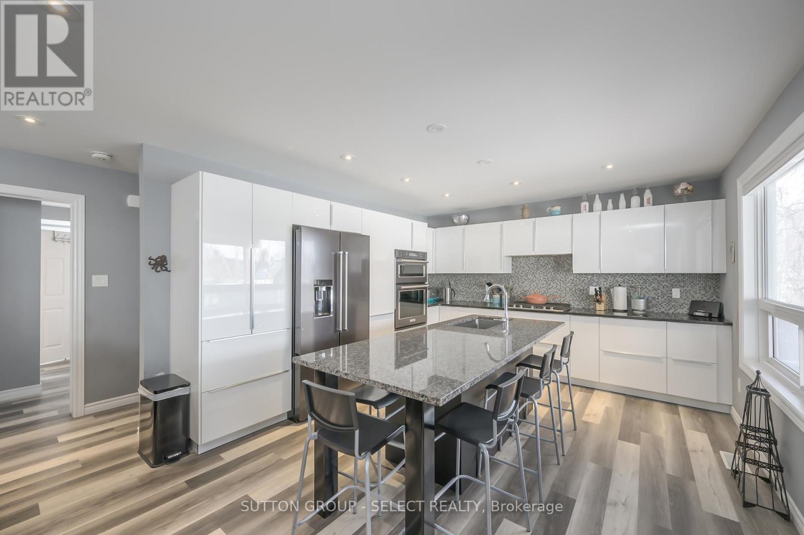 387 Stanley Pk Drive, Central Elgin, Ontario  N5L 1E6 - Photo 23 - X12013378